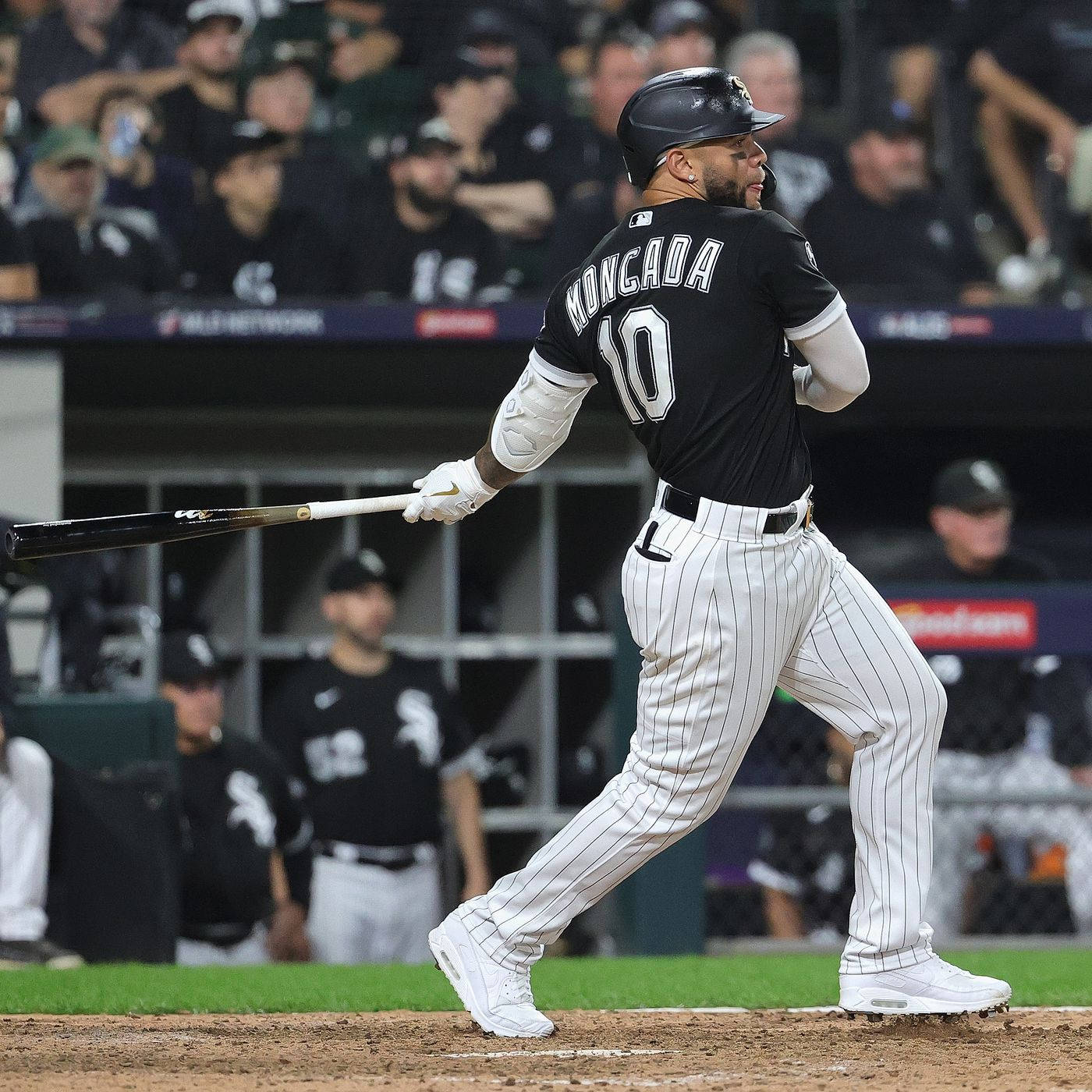 Yoan Moncada, black and white pinstripe uniform, mid-swing, HD Desktop Wallpaper