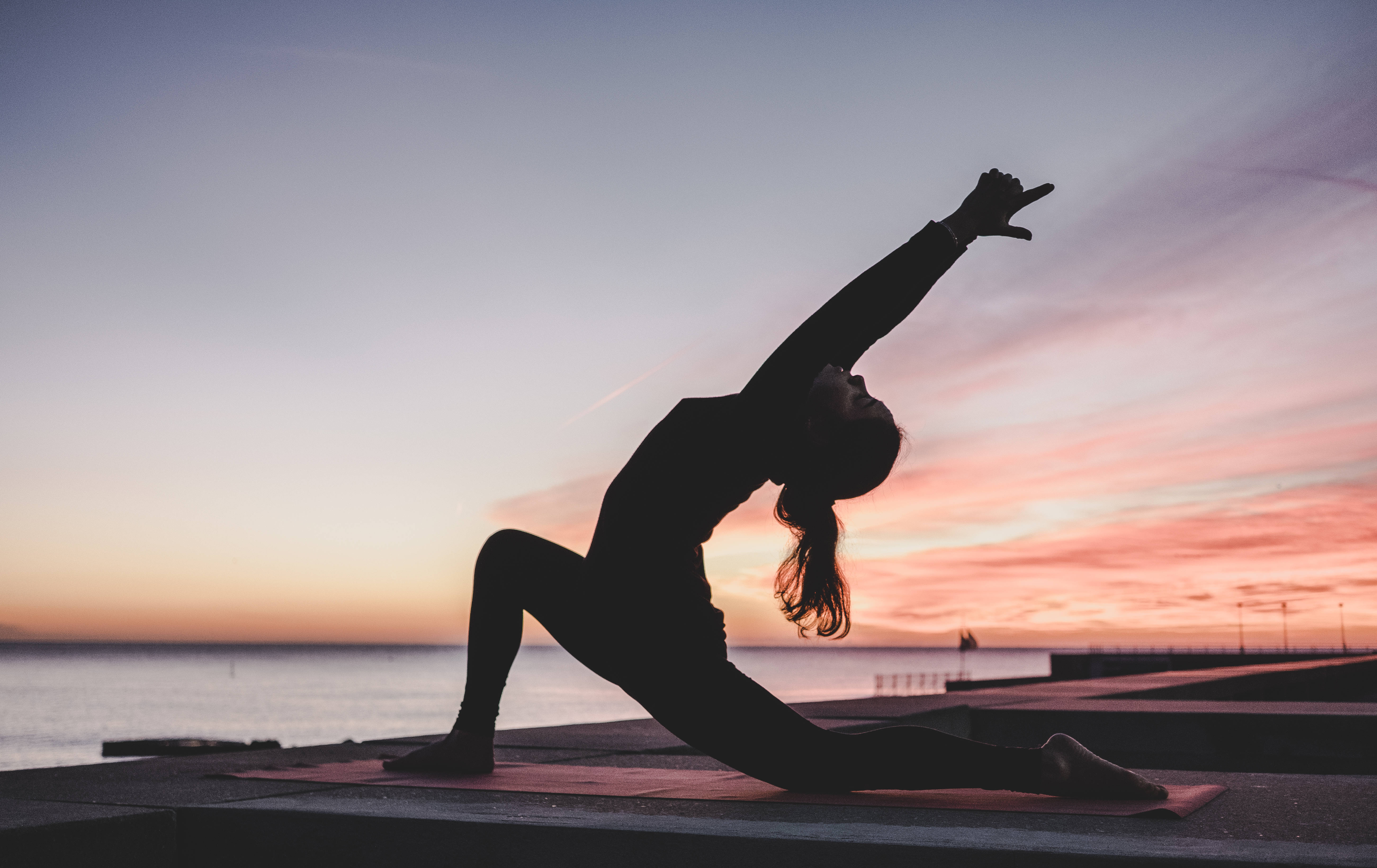 low lunge, yoga, vibrant sunset, 5K Desktop Wallpaper