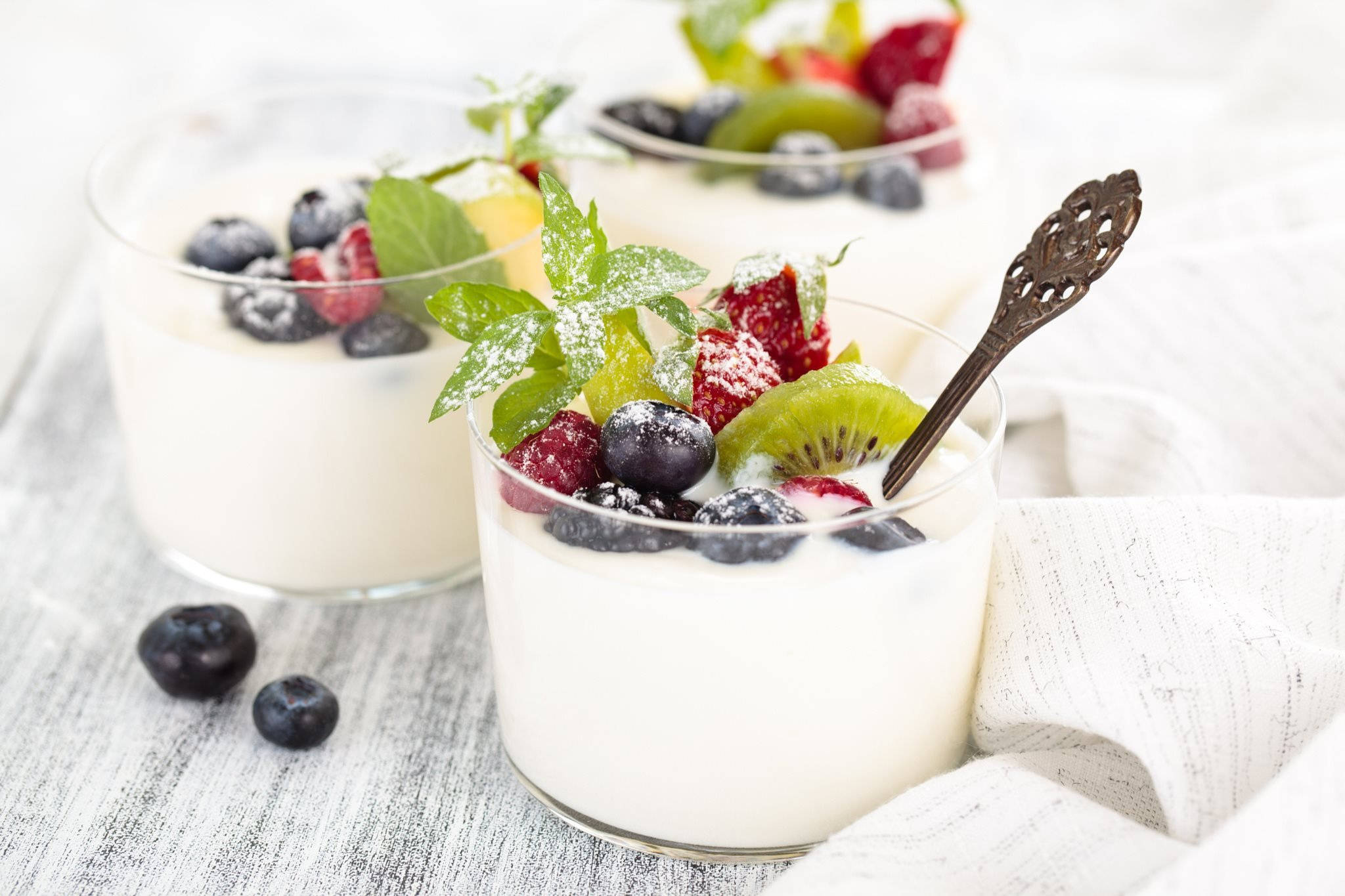 yogurt, fresh berries, kiwi, Full HD Desktop Wallpaper