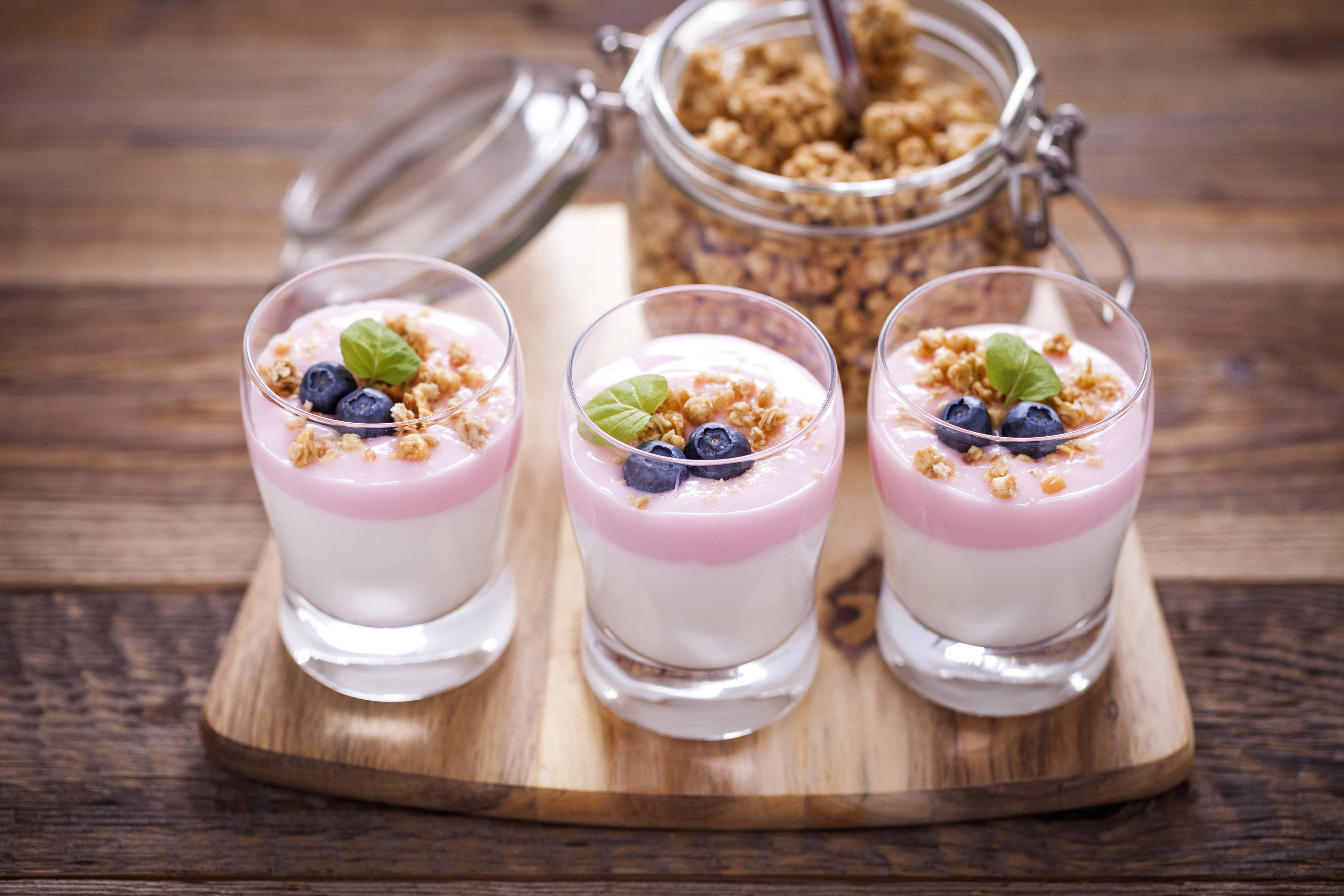 yogurt, granola, blueberries, 5K Desktop Wallpaper