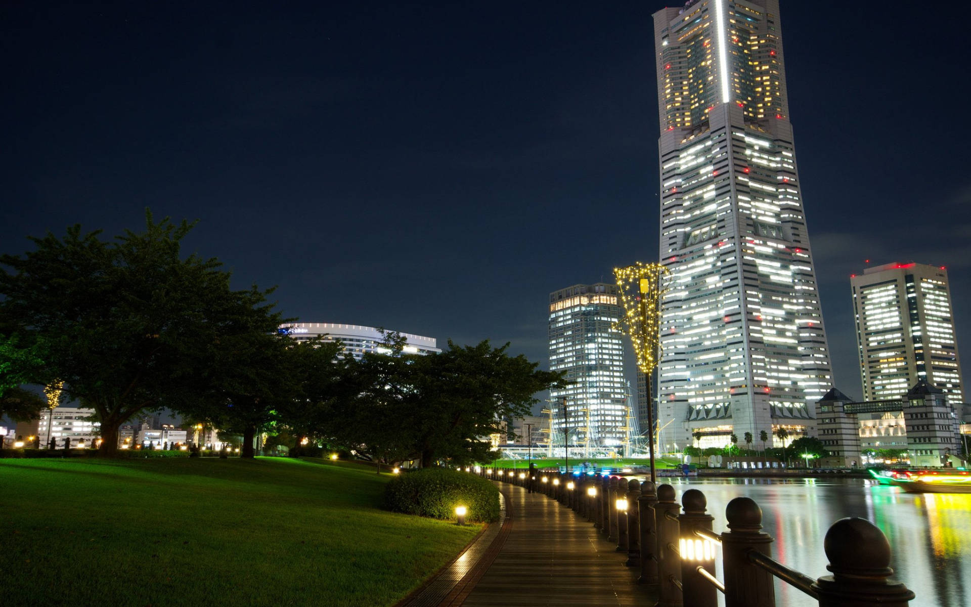 Yokohama, tower building, night view, Full HD Desktop Wallpaper