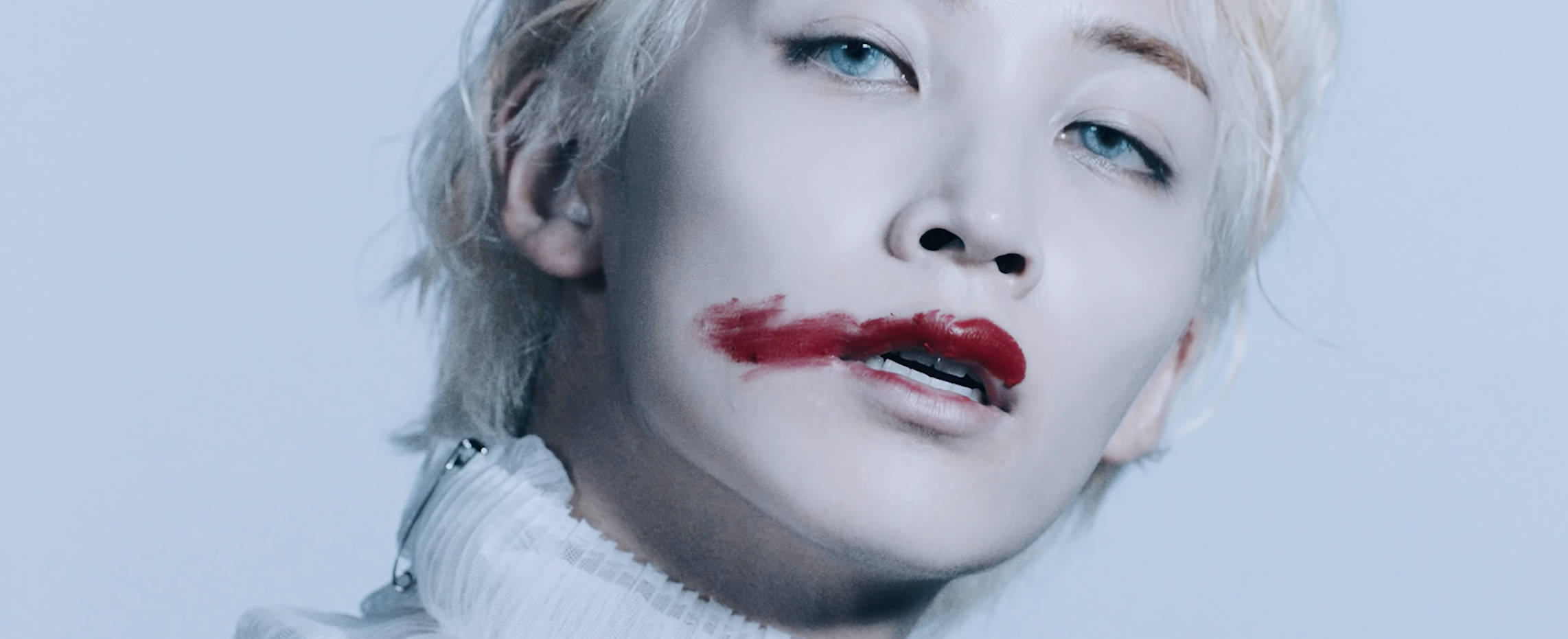 Yoon Jeonghan, platinum blonde hair, bold red lipstick, Full HD Desktop Wallpaper