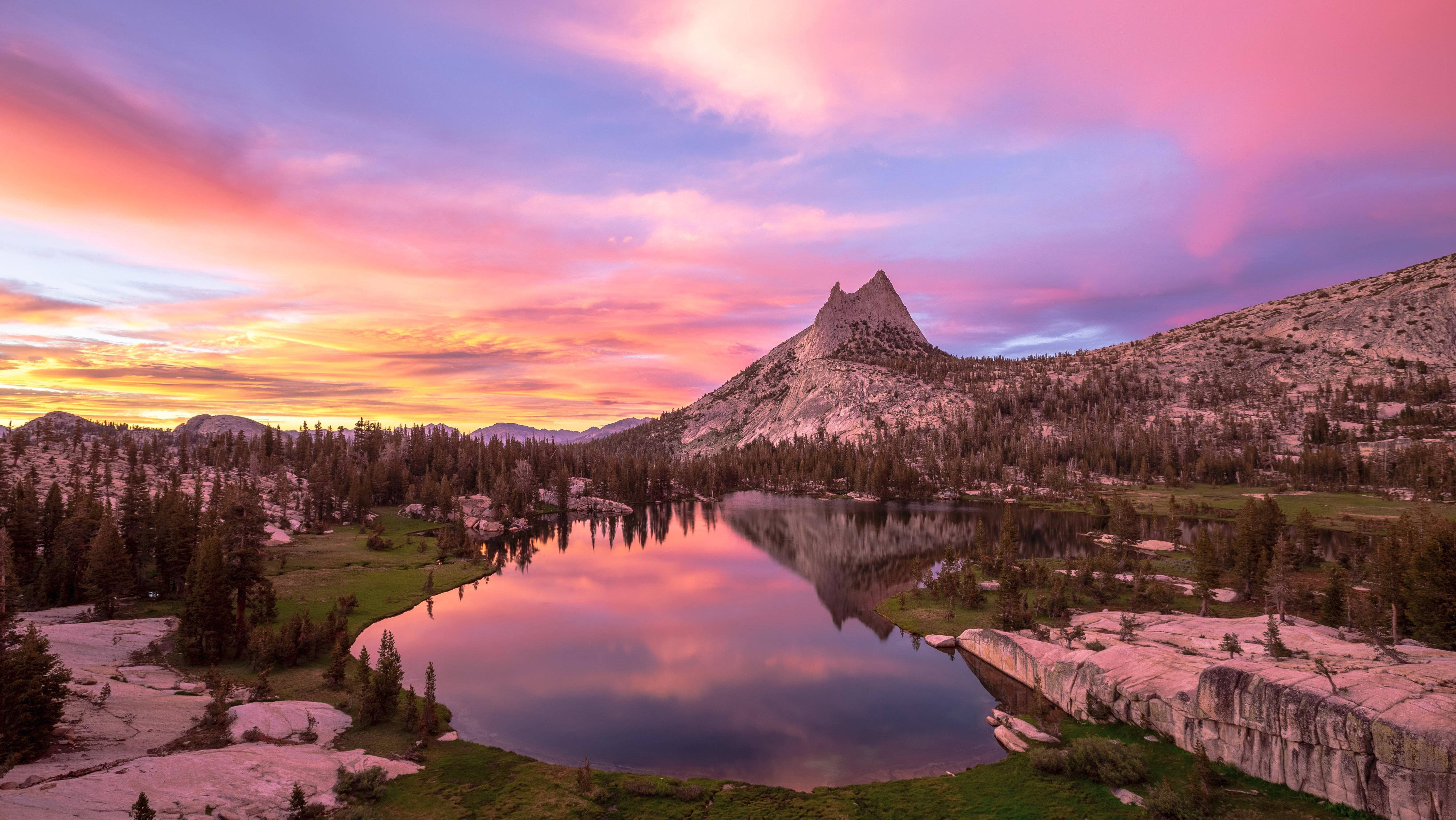 Yosemite National Park, pink and purple sunset sky, jagged peaks, 5K Desktop Wallpaper