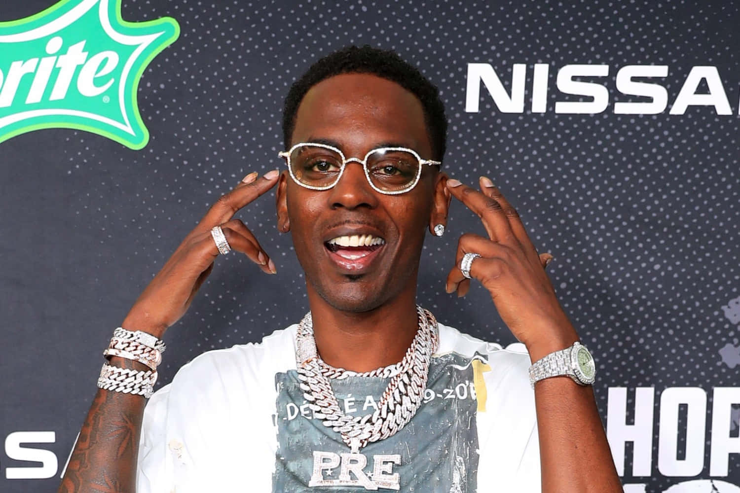 Young Dolph, flashy jewelry, glasses, HD Desktop Wallpaper