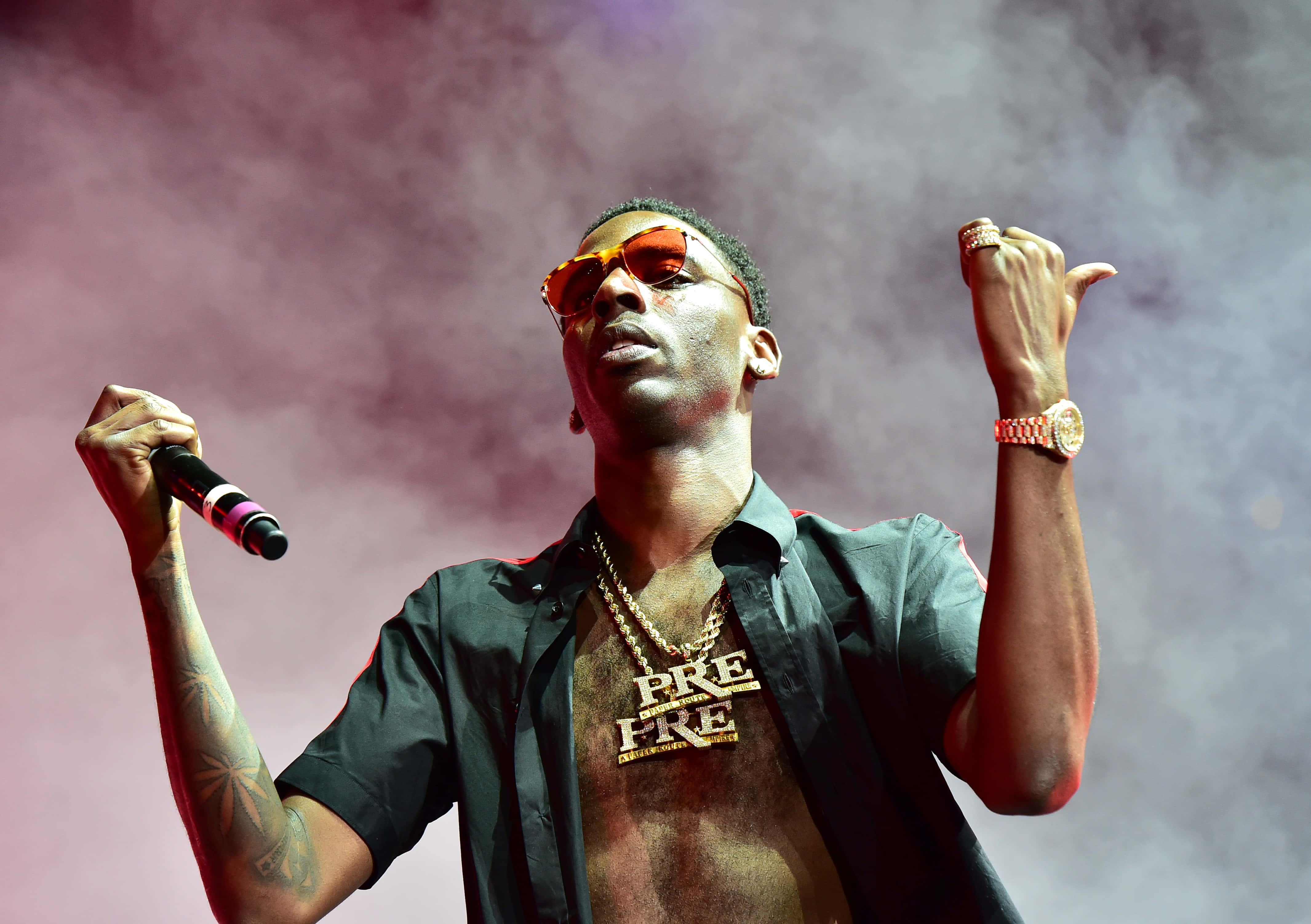Young Dolph, orange sunglasses, gold chains, 4K Desktop Wallpaper