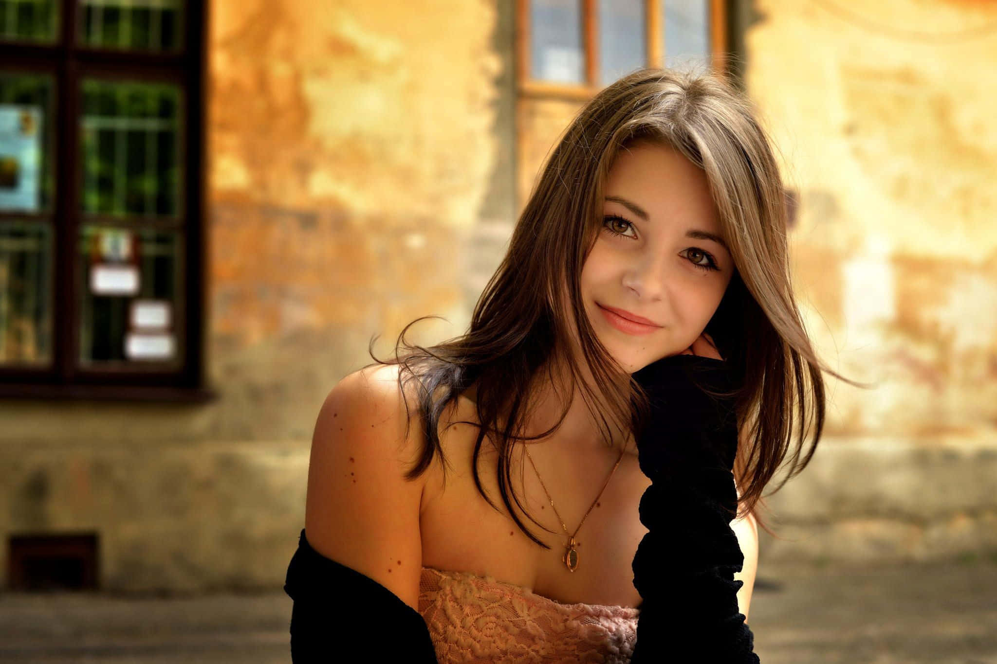 young female model, long brown hair, sunlit, Full HD Desktop Wallpaper