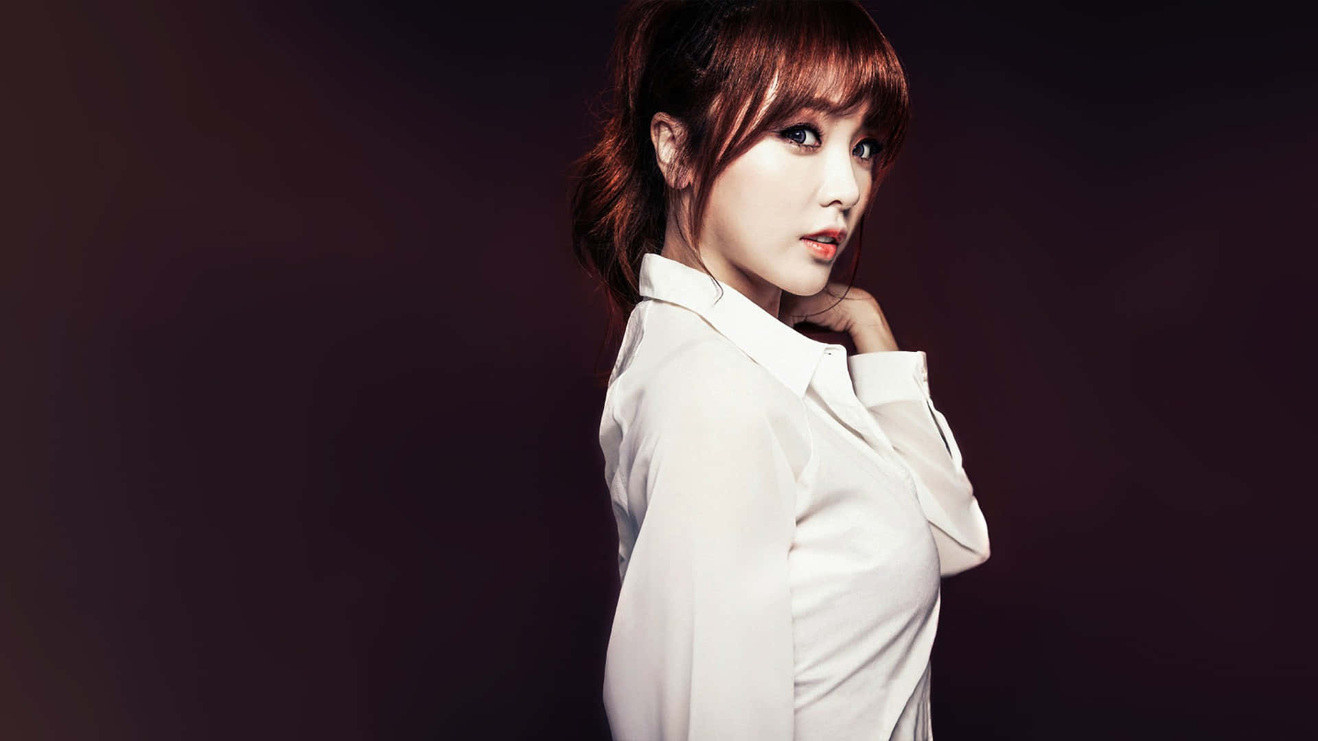 young female model, white blouse, dark purple backdrop, Full HD Desktop Wallpaper