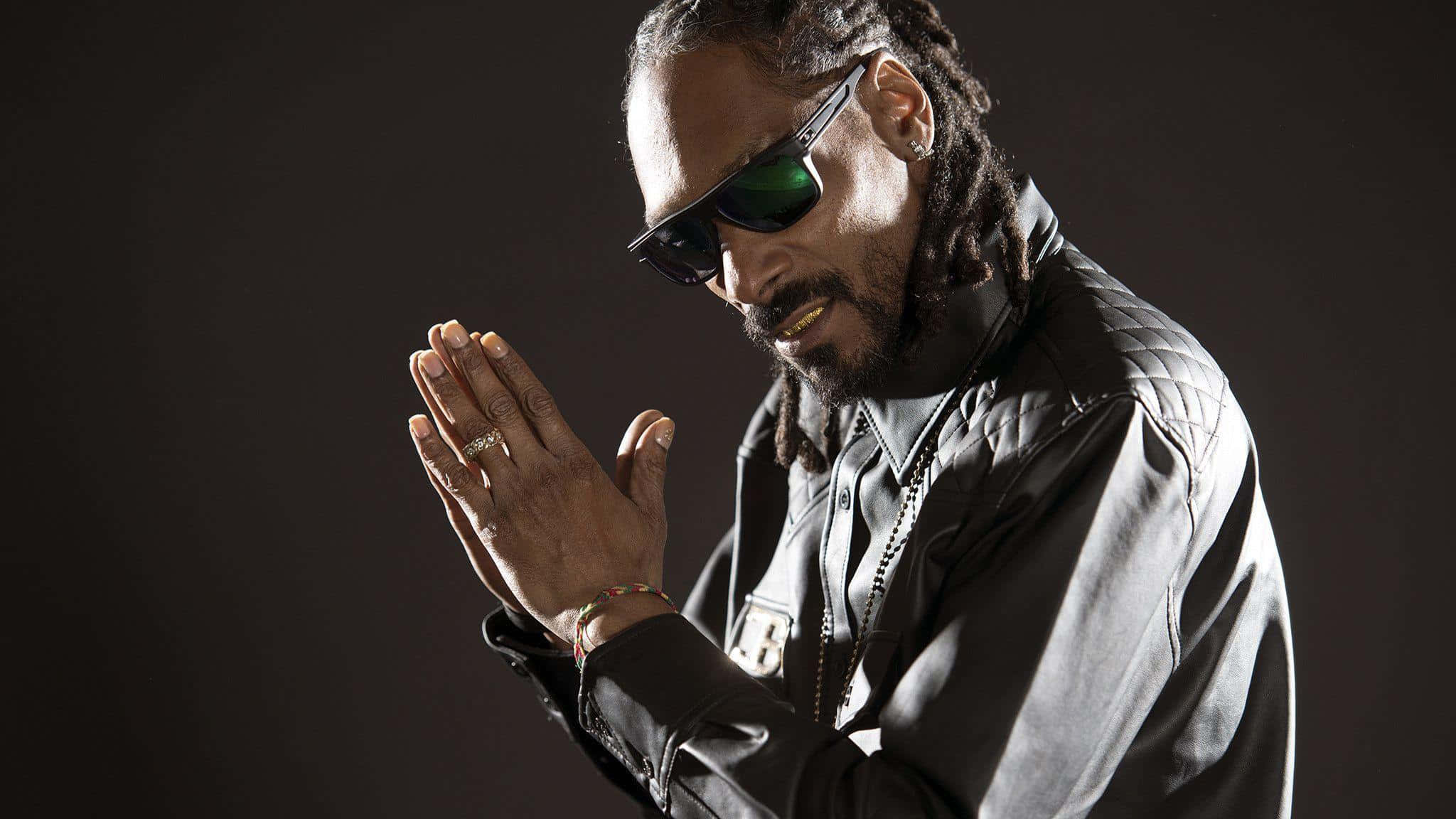 Snoop Dogg, black leather jacket, green sunglasses, Full HD Desktop Wallpaper