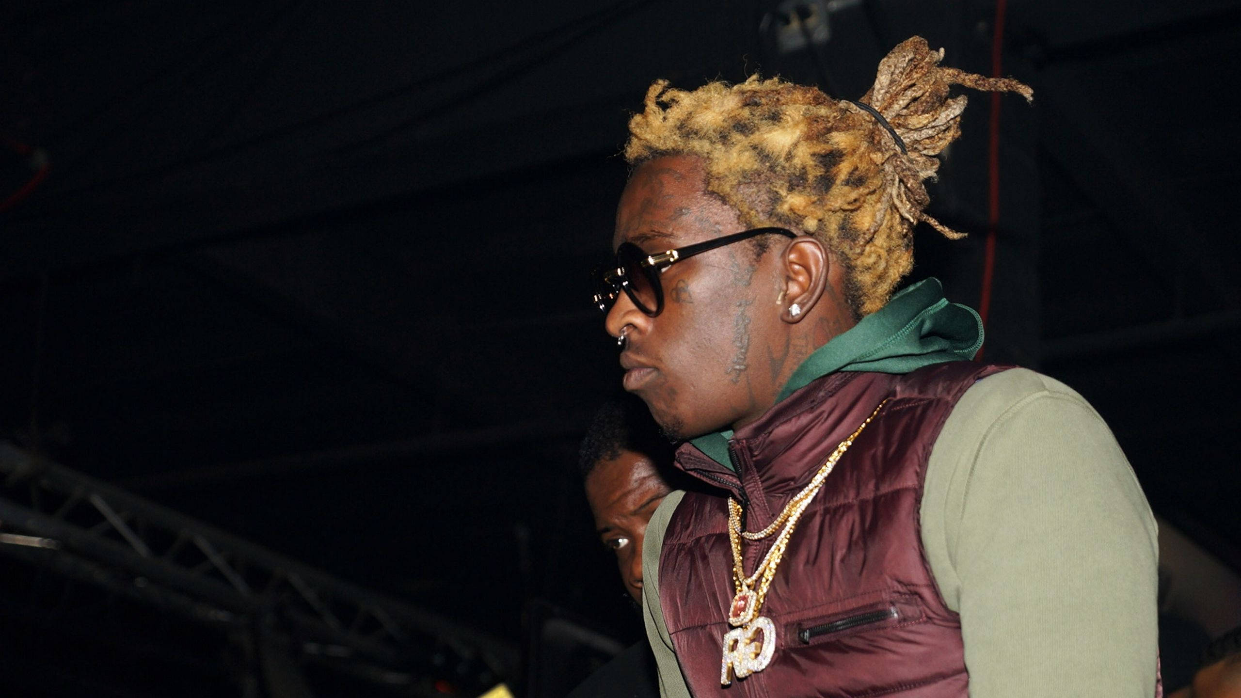 Young Thug, blonde dreadlocks, sunglasses, 2K Desktop Wallpaper