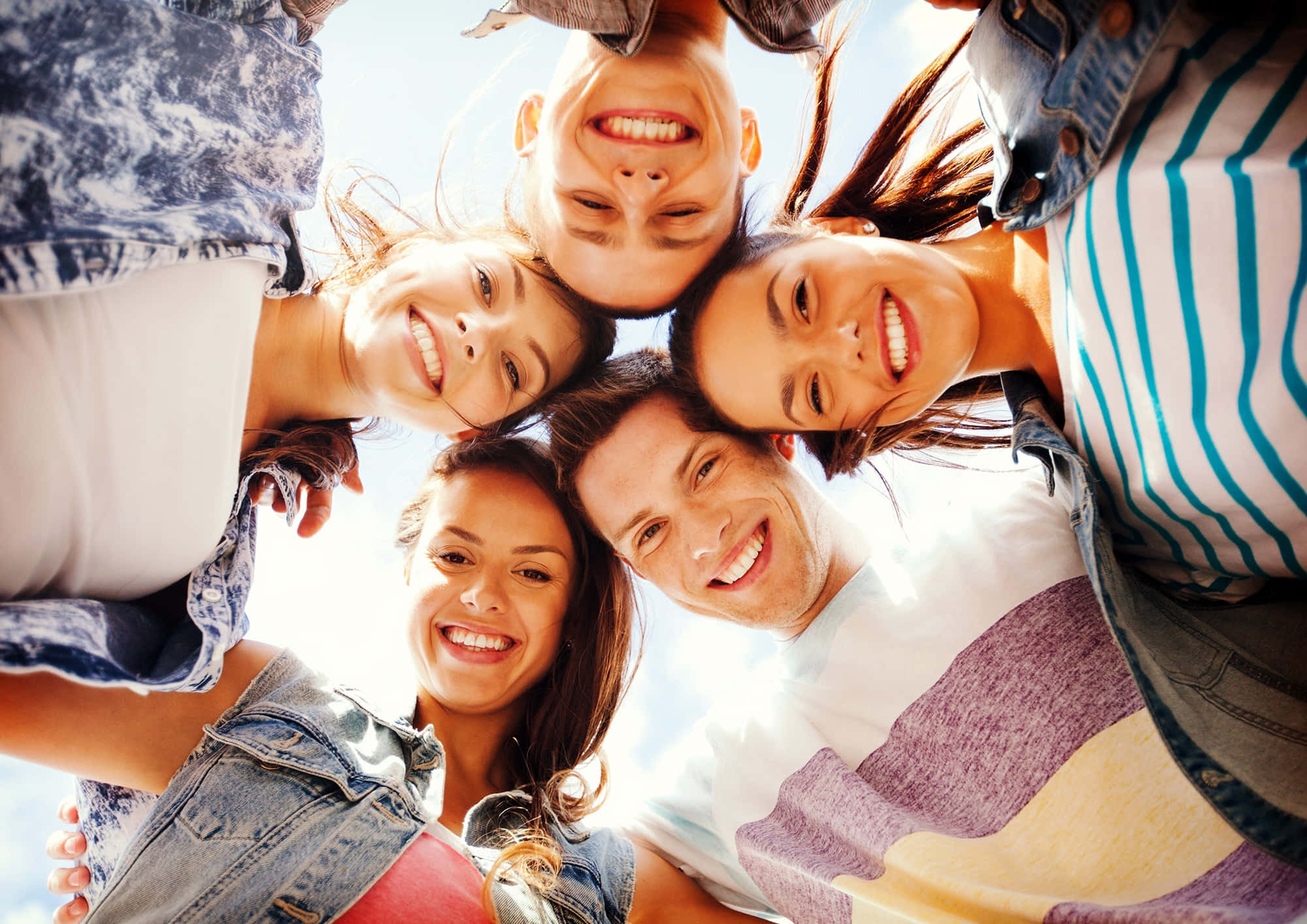 Youth Group, friends circle, bright sky, Full HD Desktop Wallpaper