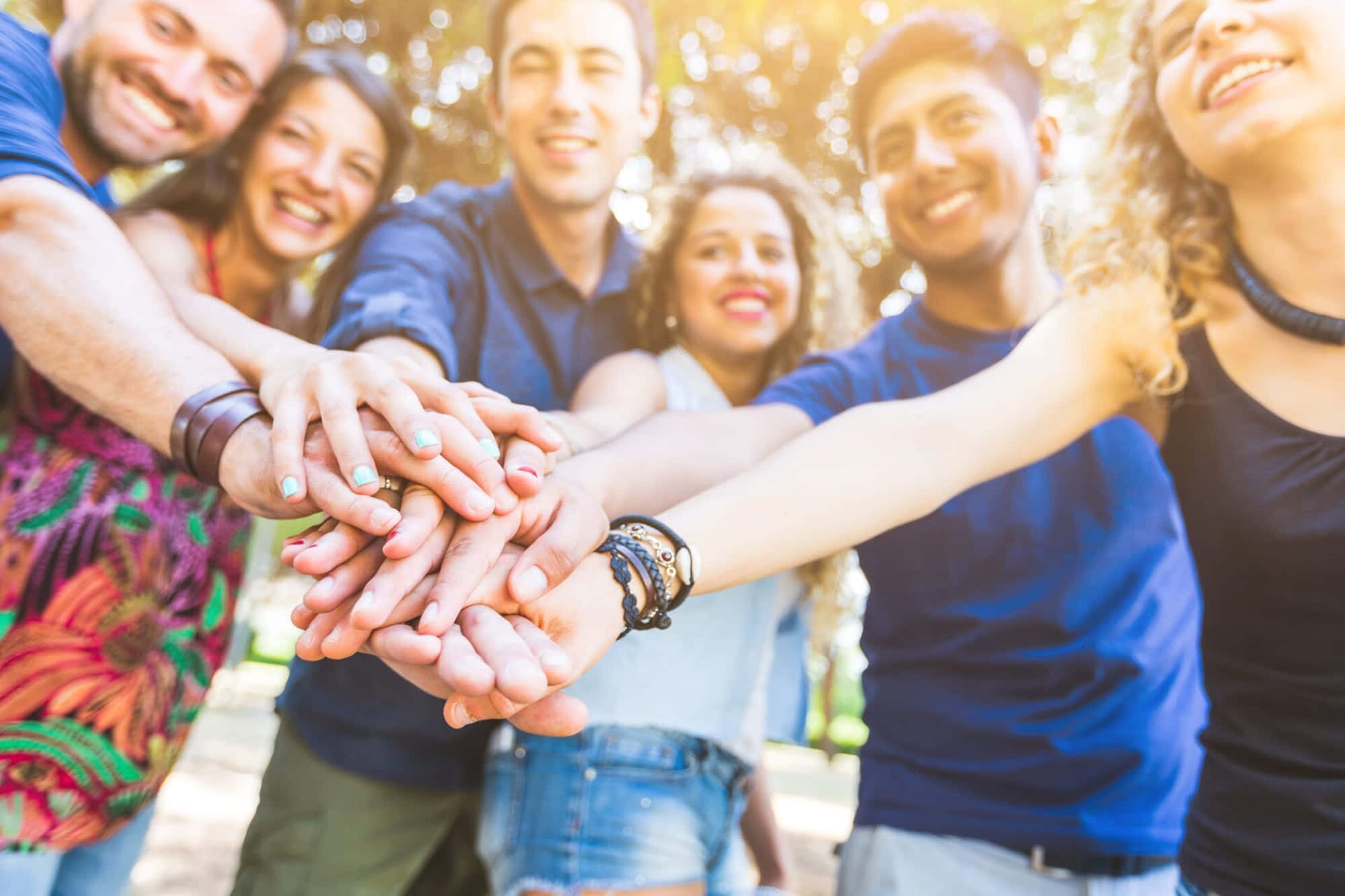 youth, diverse friends, outdoors, Full HD Desktop Wallpaper