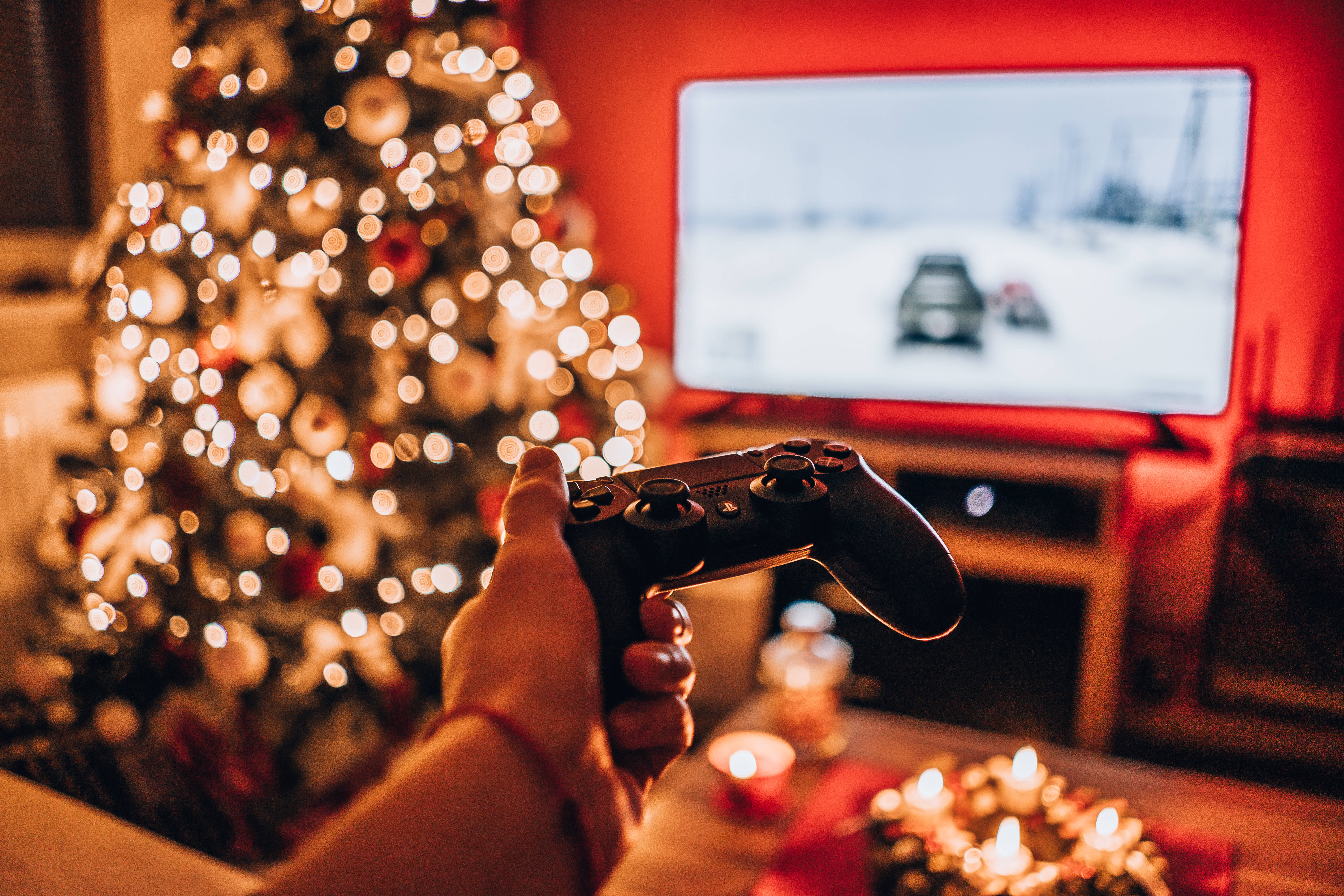 game controller, TV, snowy race, 5K Desktop Wallpaper