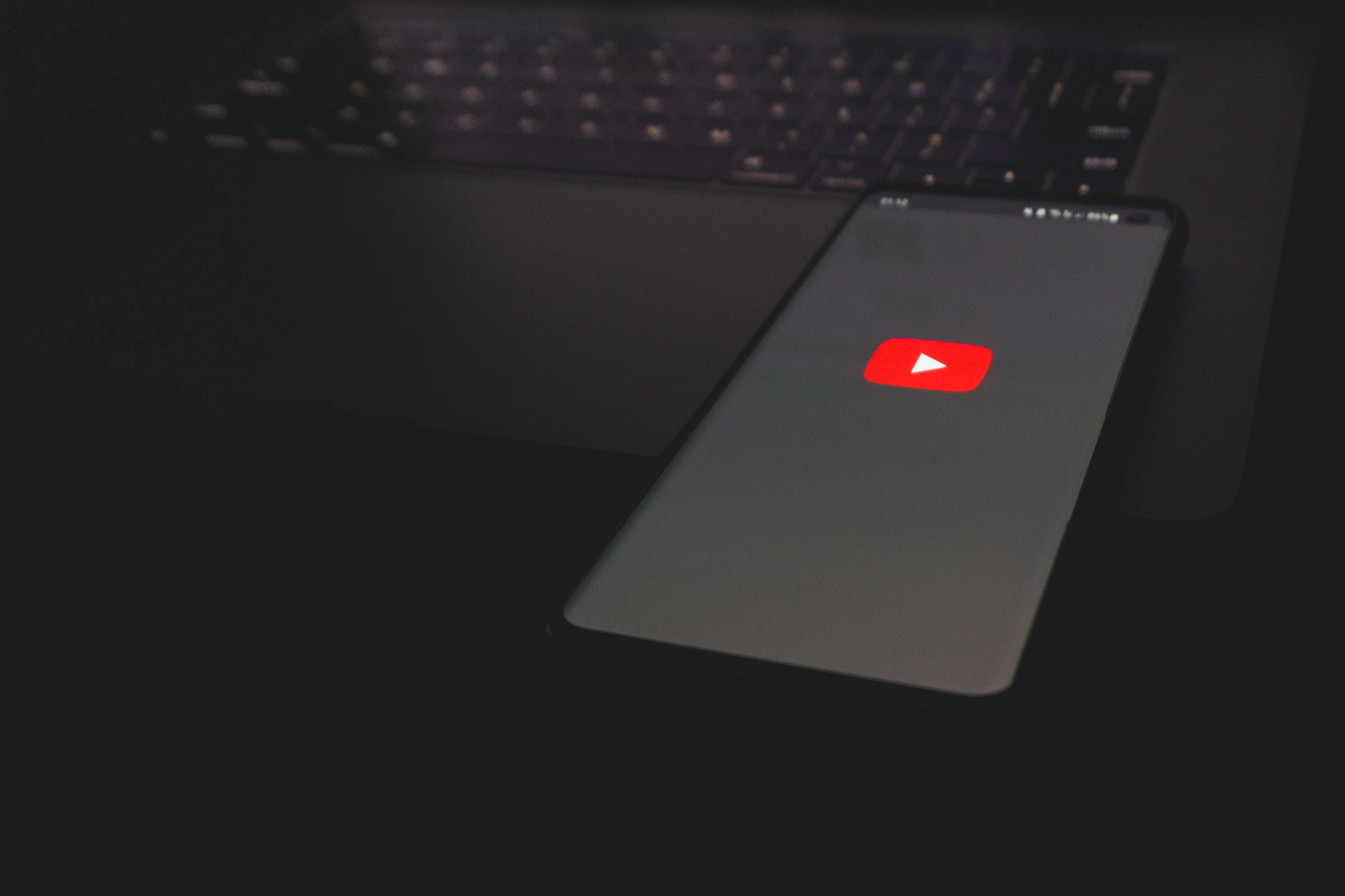 YouTube, smartphone, YouTube logo, Full HD Desktop Wallpaper