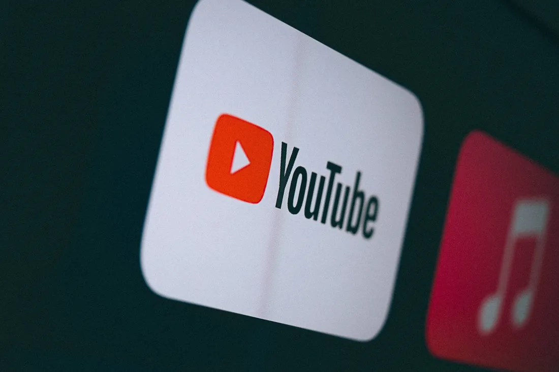 YouTube Logo