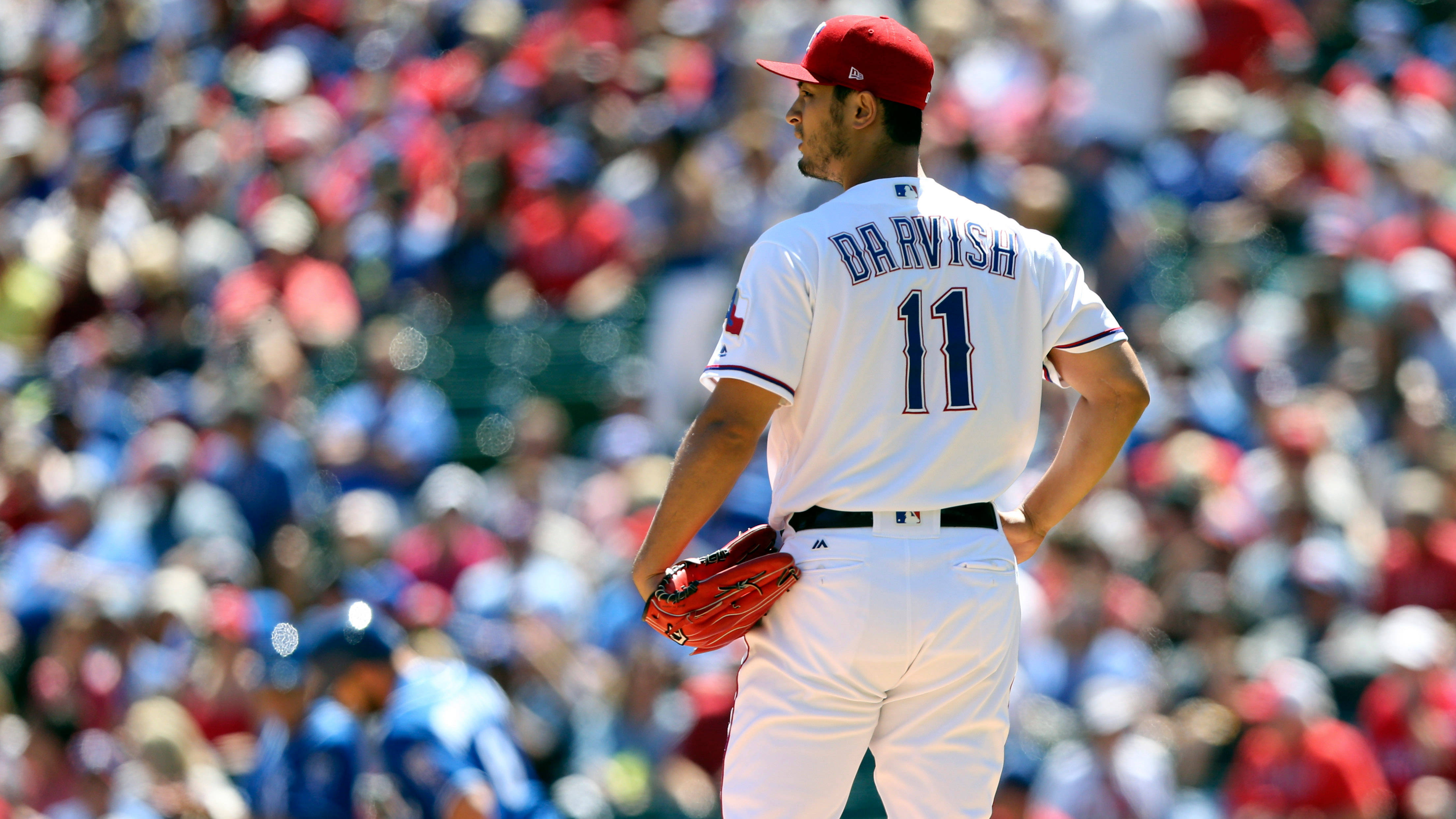 Yu Darvish, number 11, white uniform, 4K Desktop Wallpaper