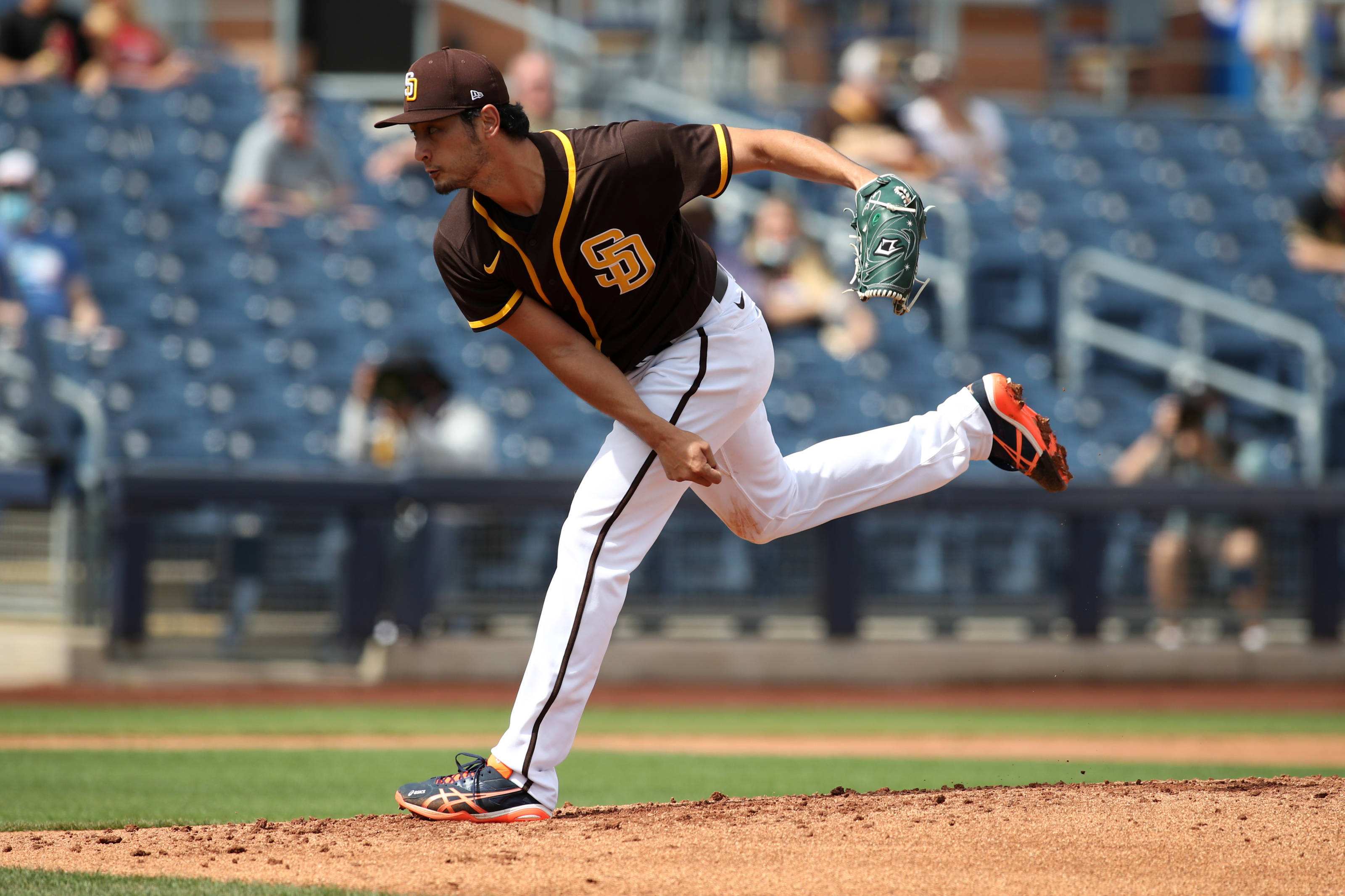 Yu Darvish, brown and gold uniform, sunlit mound, 2K Desktop Wallpaper