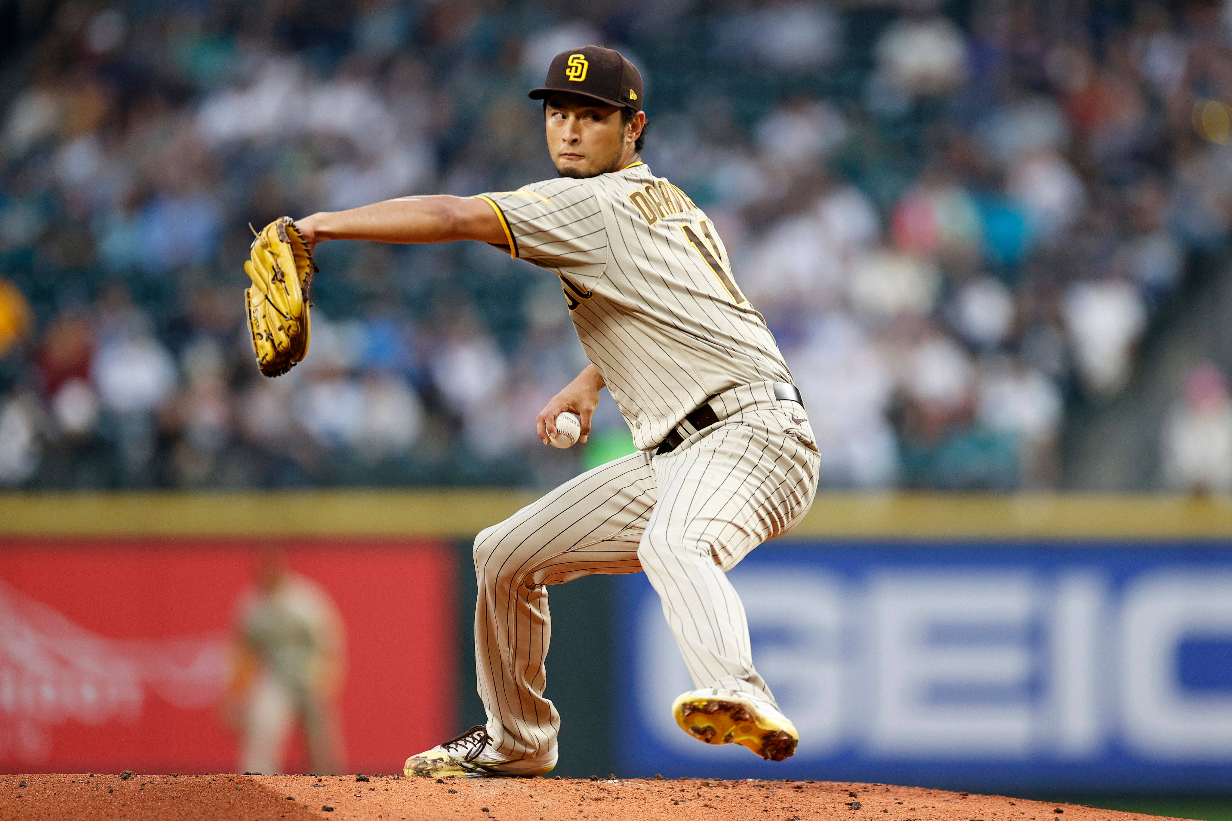 Yu Darvish, pinstripe uniform, baseball pitcher, 4K Desktop Wallpaper
