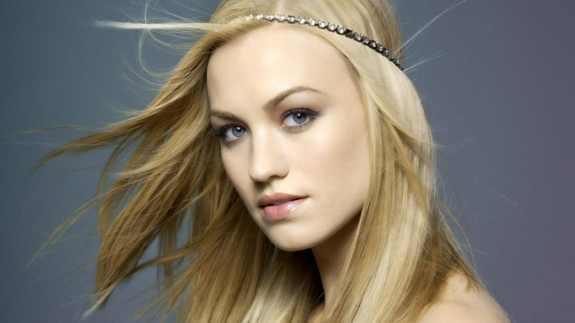 Yvonne Strahovski, studded headband, blonde, Full HD Desktop Wallpaper