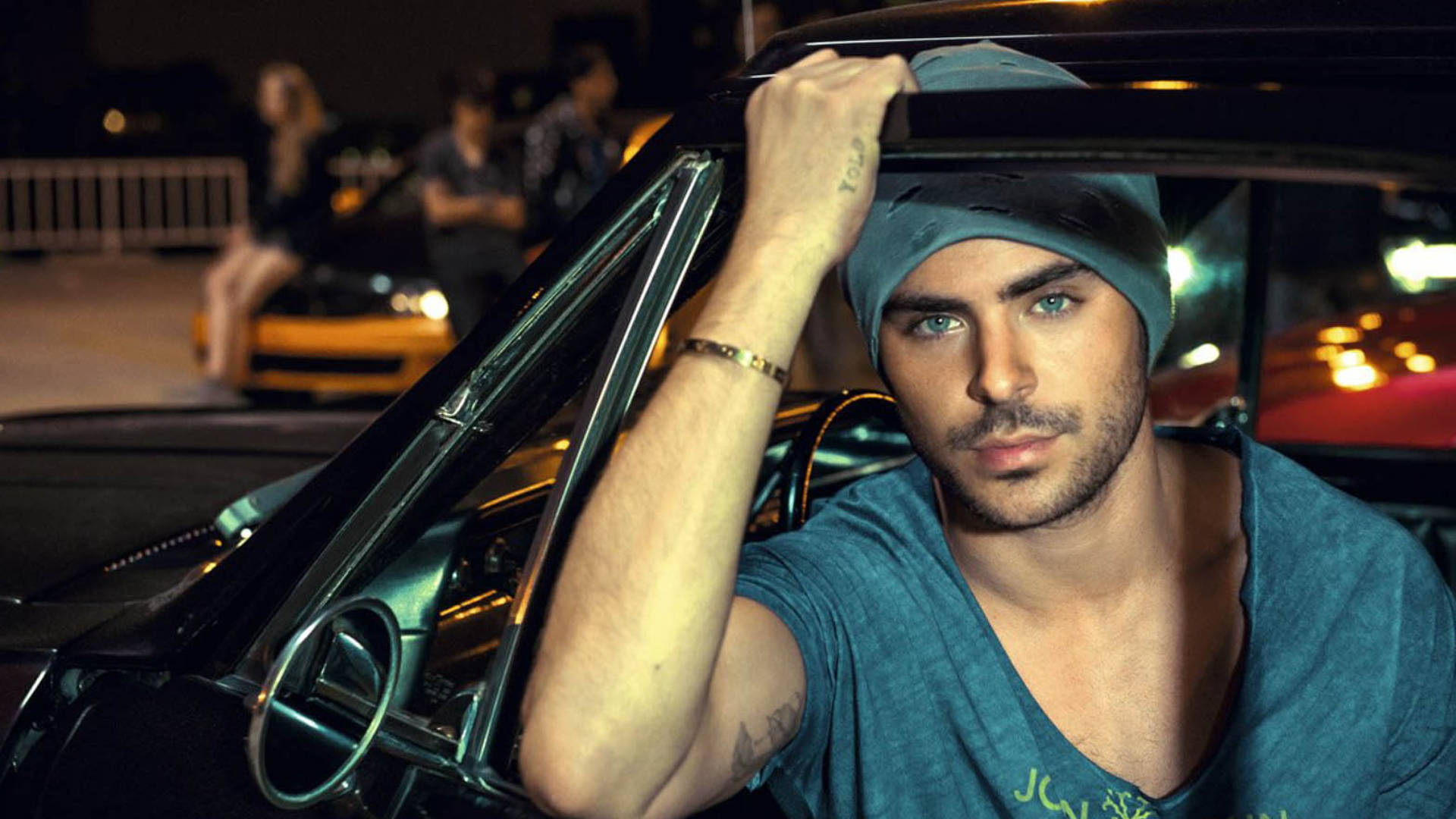 Zac Efron, vintage car, city lights, Full HD Desktop Wallpaper