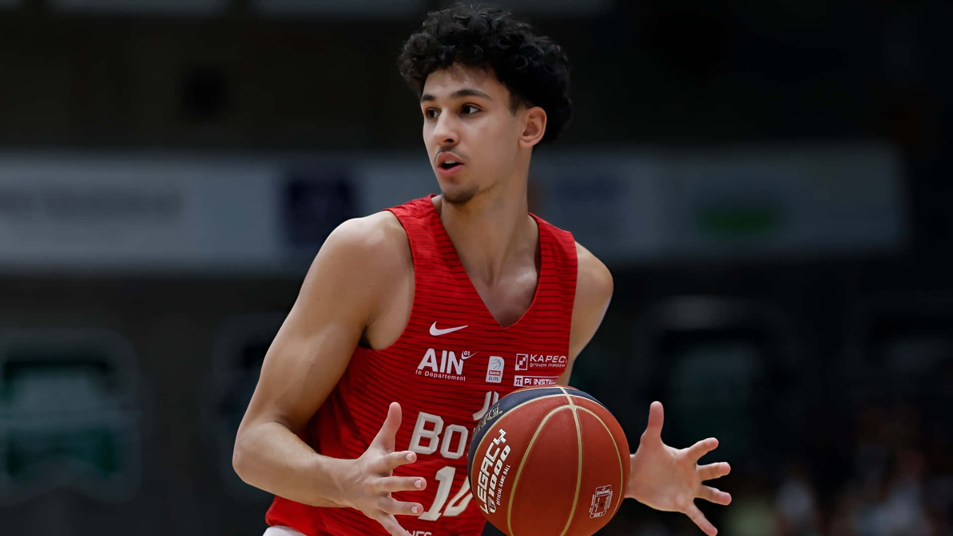 Zaccharie Risacher, red jersey, basketball, Full HD Desktop Wallpaper