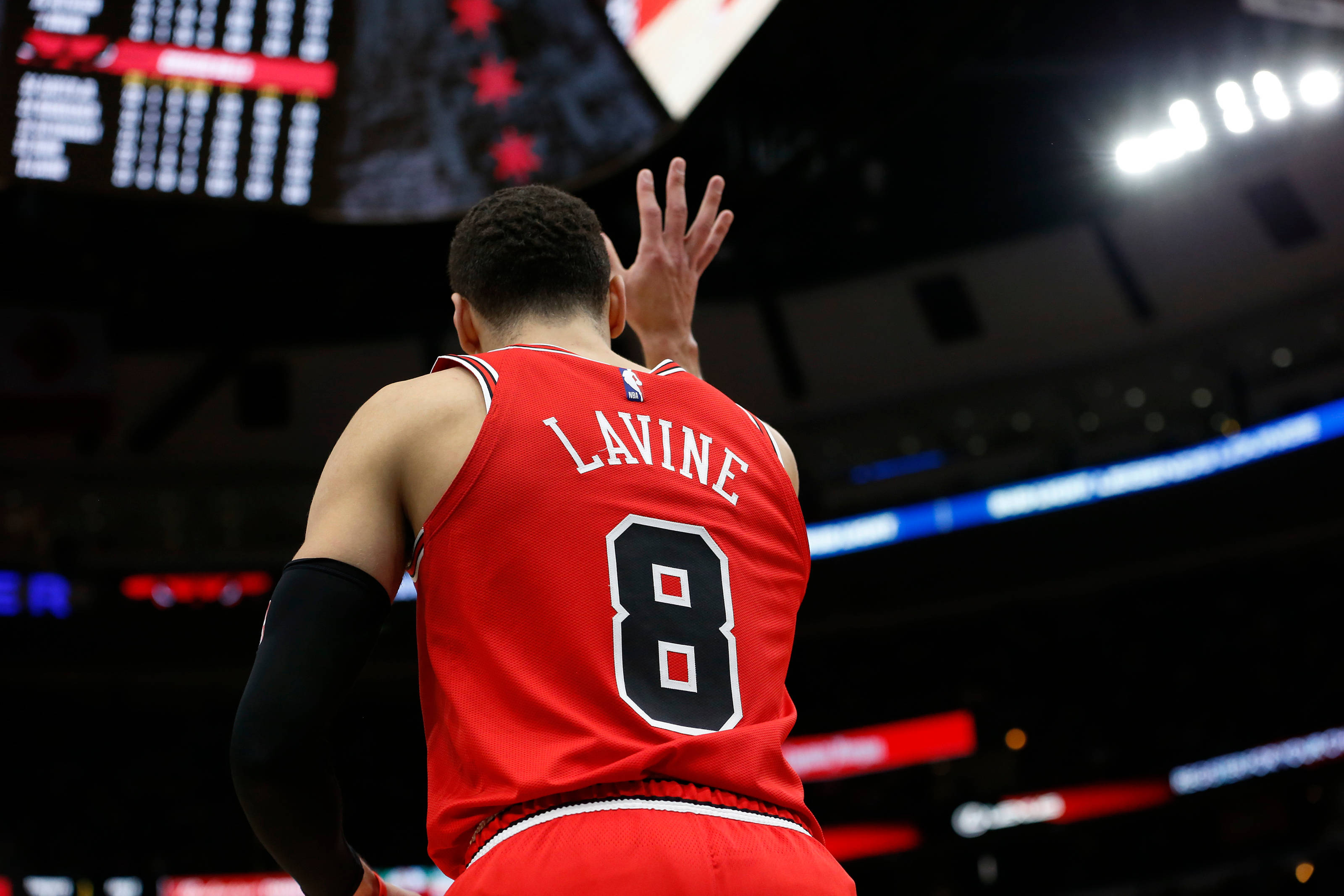 Zach Lavine, number 8 jersey, red jersey, 2K Desktop Wallpaper