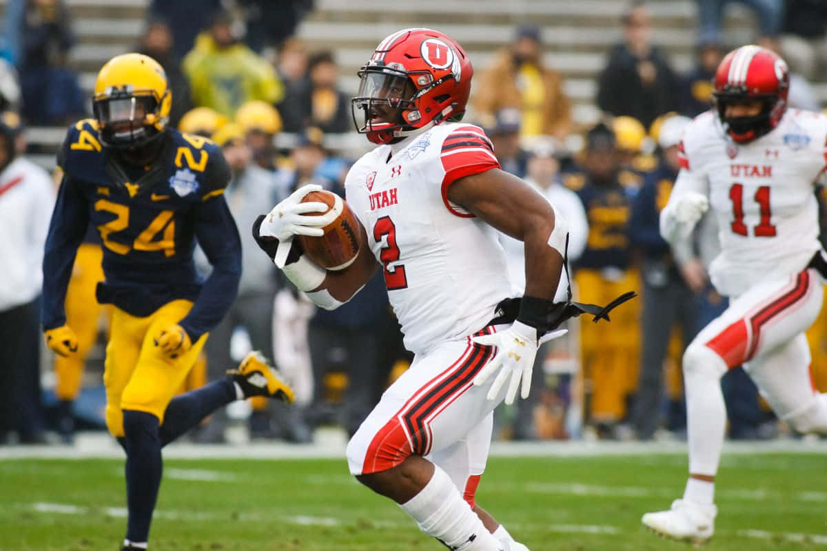 Zack Moss, Utah football player, white and red uniform, SD Desktop Wallpaper