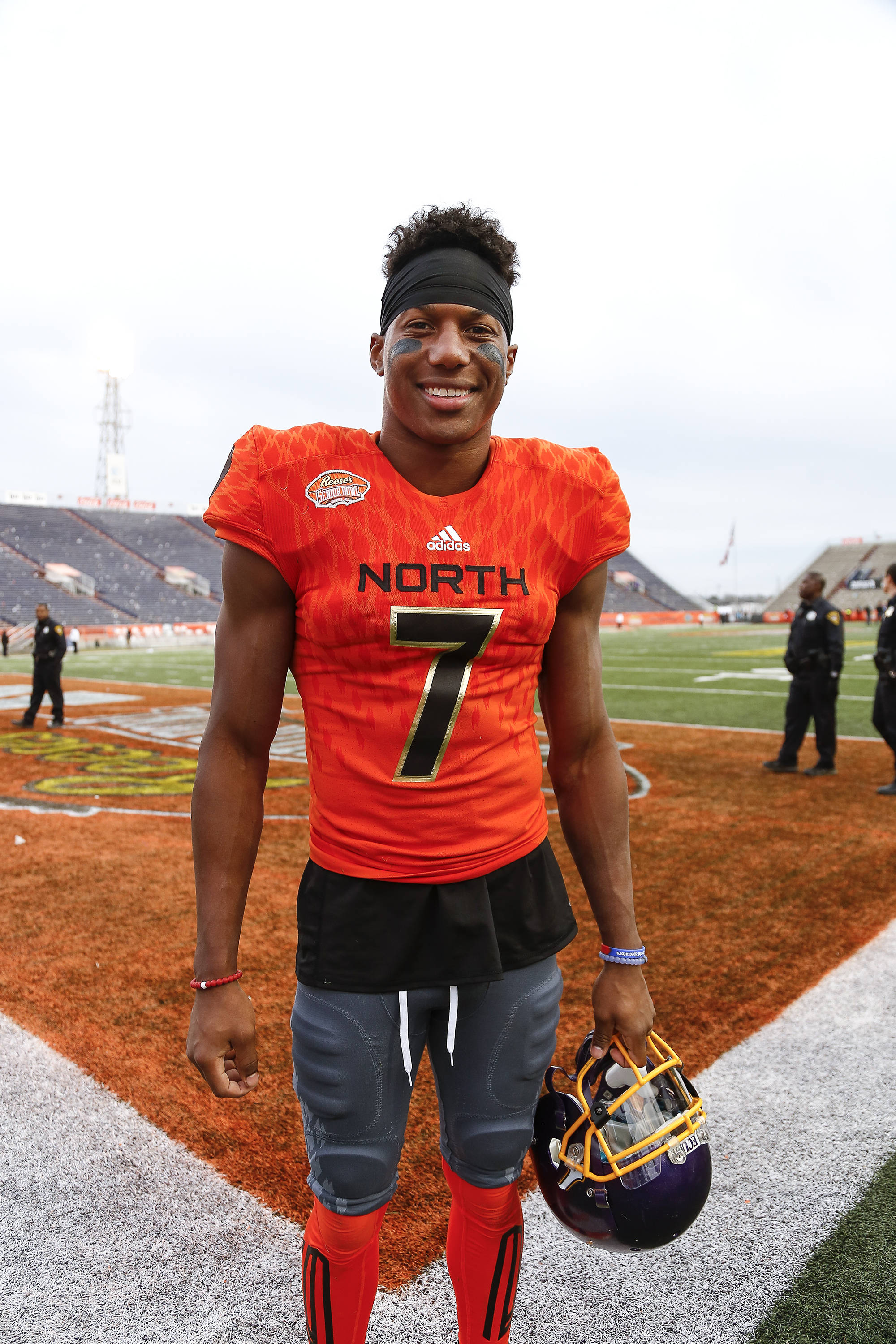 Zay Jones, bright orange, number 7 jersey, 2K Phone Wallpaper