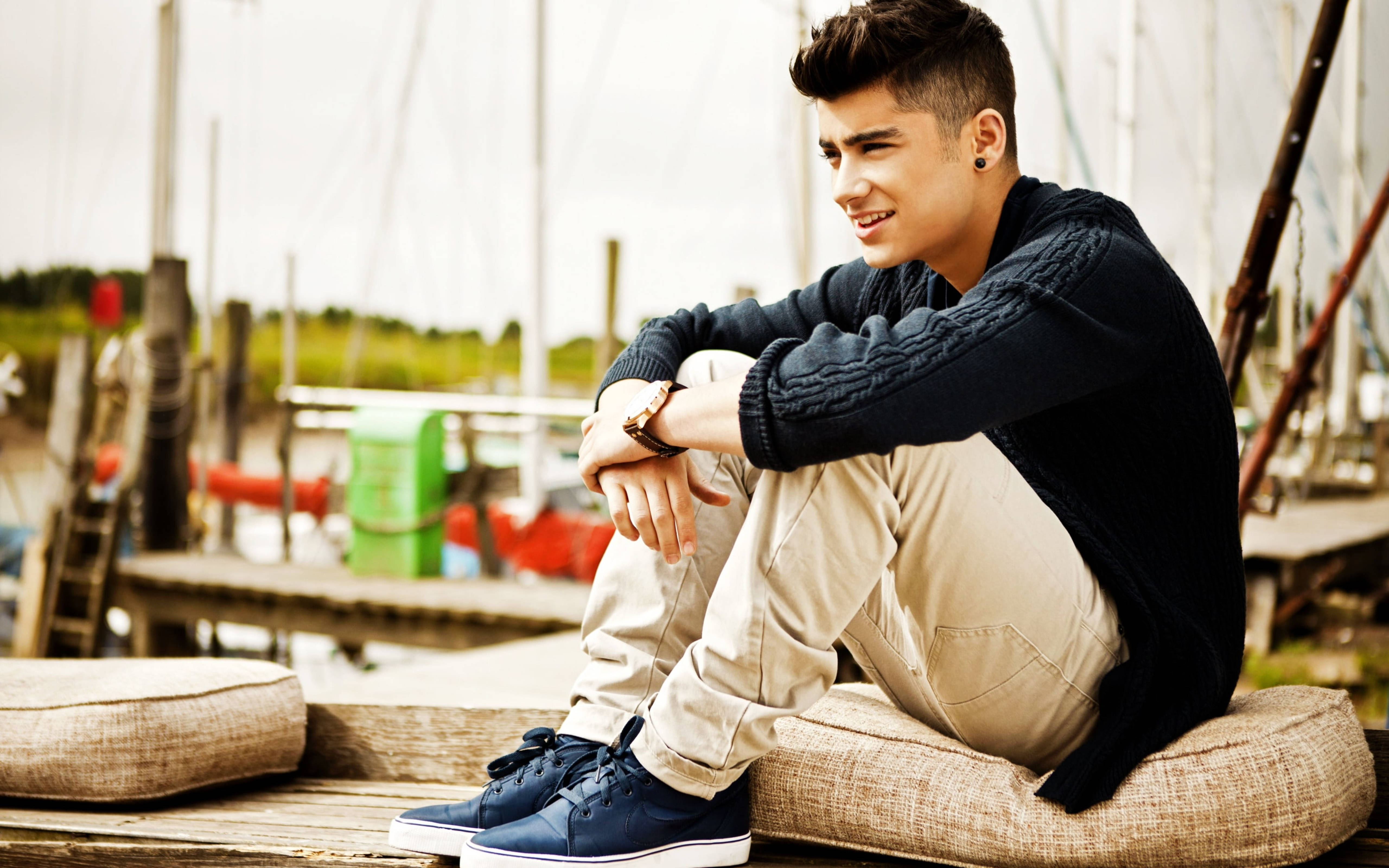 Zayn Malik, 1D, dock cushion, 5K Desktop Wallpaper