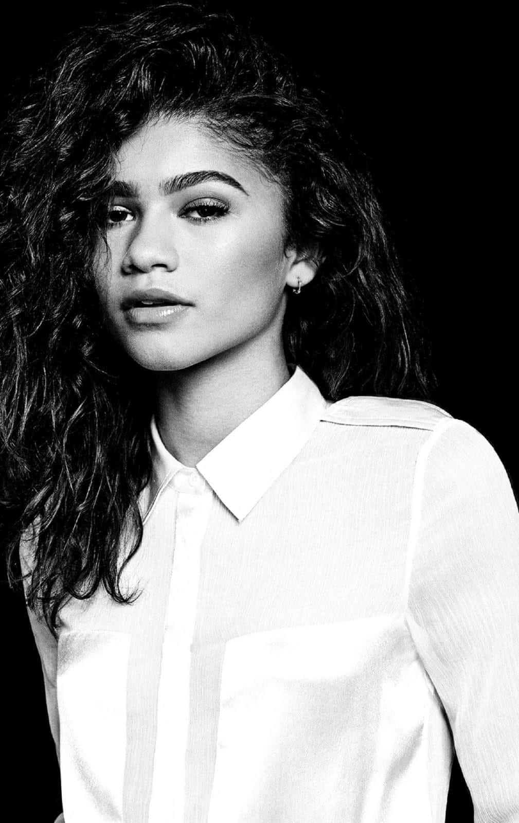 Zendaya, black and white portrait, voluminous curls, HD Phone Wallpaper