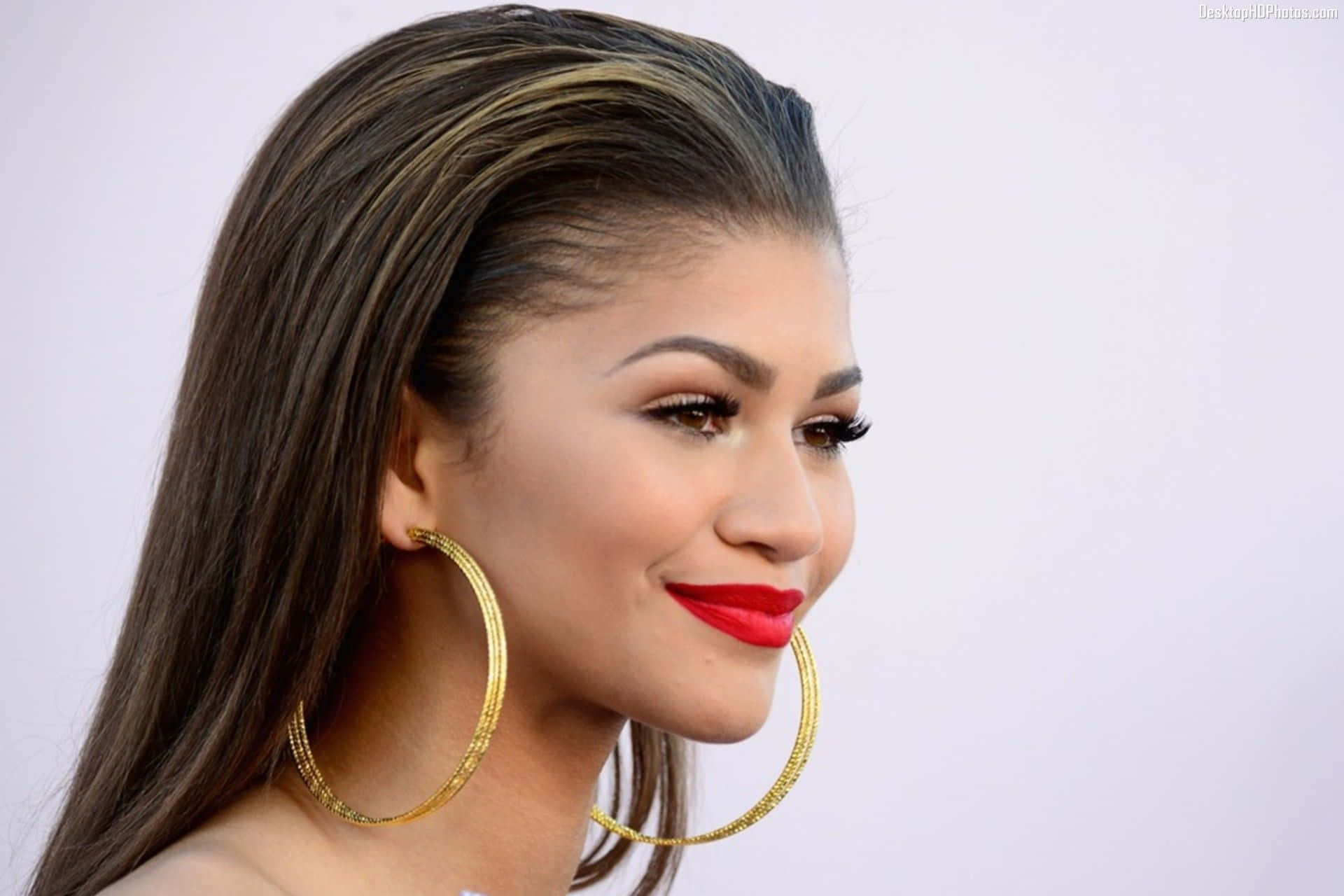 Zendaya, large gold hoop earrings, long dark hair, Full HD Desktop Wallpaper