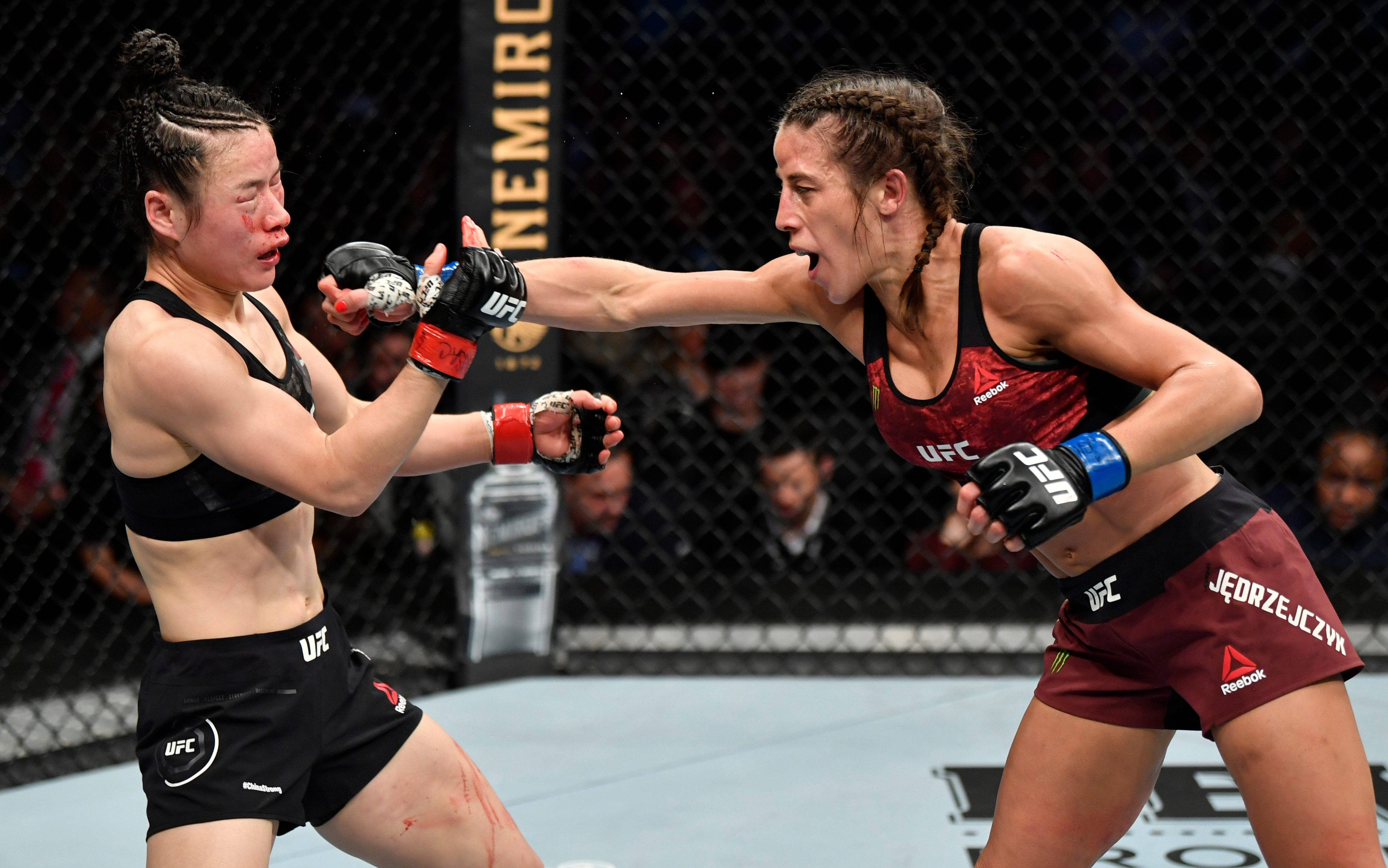 Zhang Weili, MMA fighters, cage match, 4K Desktop Wallpaper