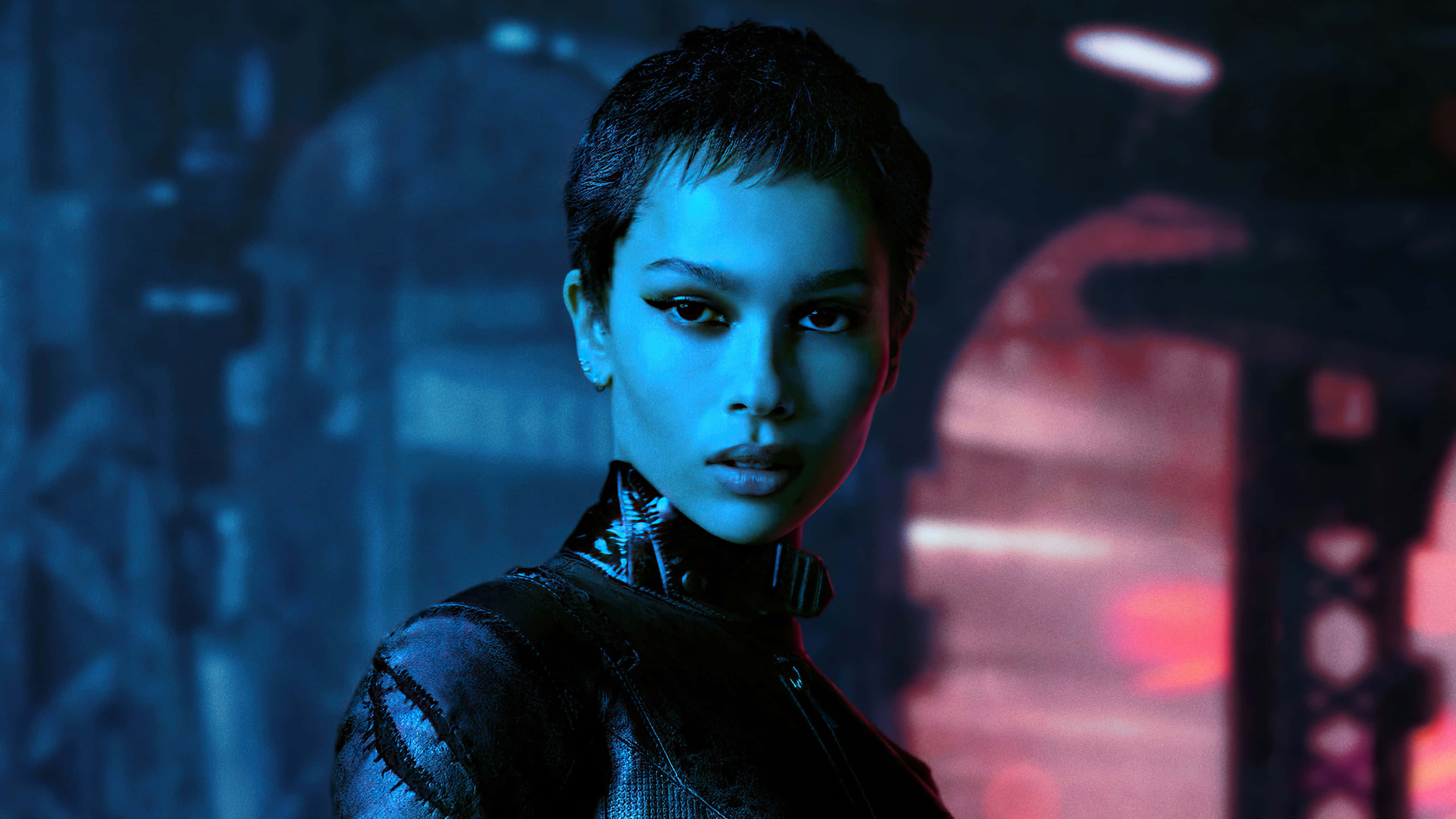 Zoë Kravitz, cyberpunk cityscape, blue neon lights, 4K Desktop Wallpaper
