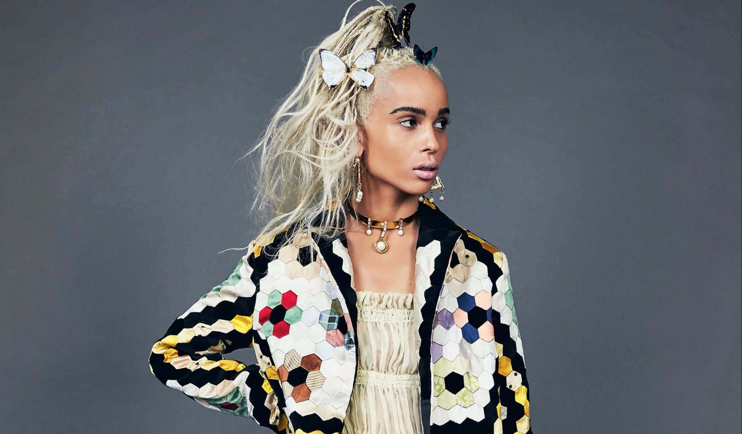Zoë Kravitz, platinum blonde hair, butterflies, Full HD Desktop Wallpaper