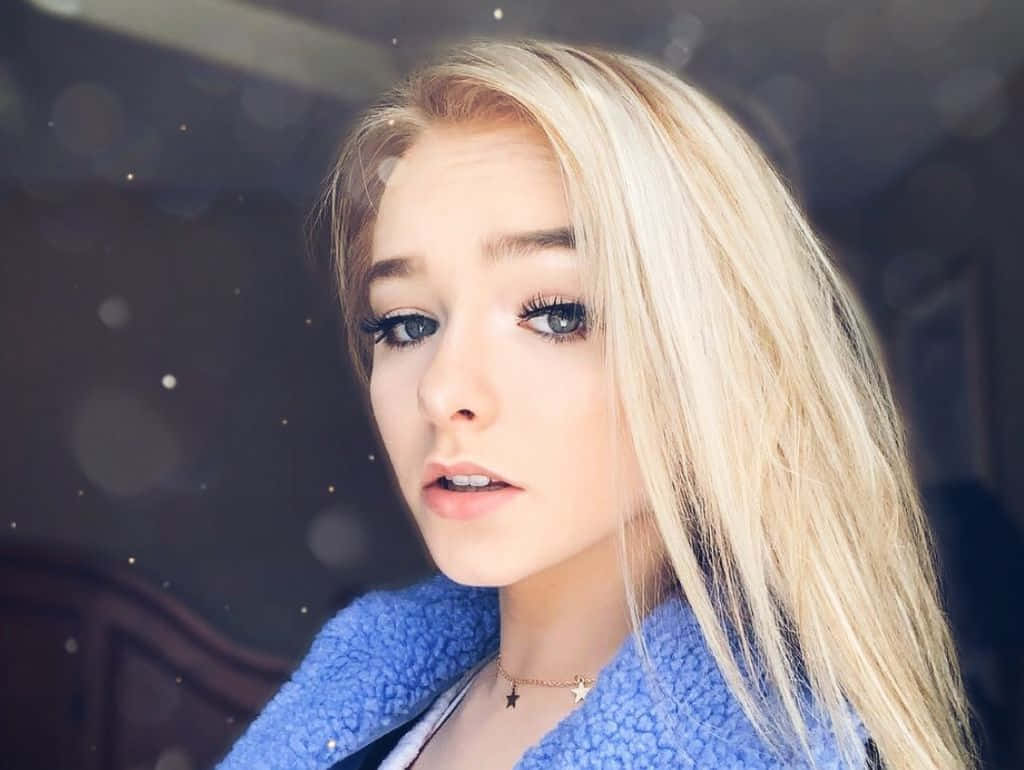 Zoe LaVerne, blonde hair, blue eyes, SD Desktop Wallpaper