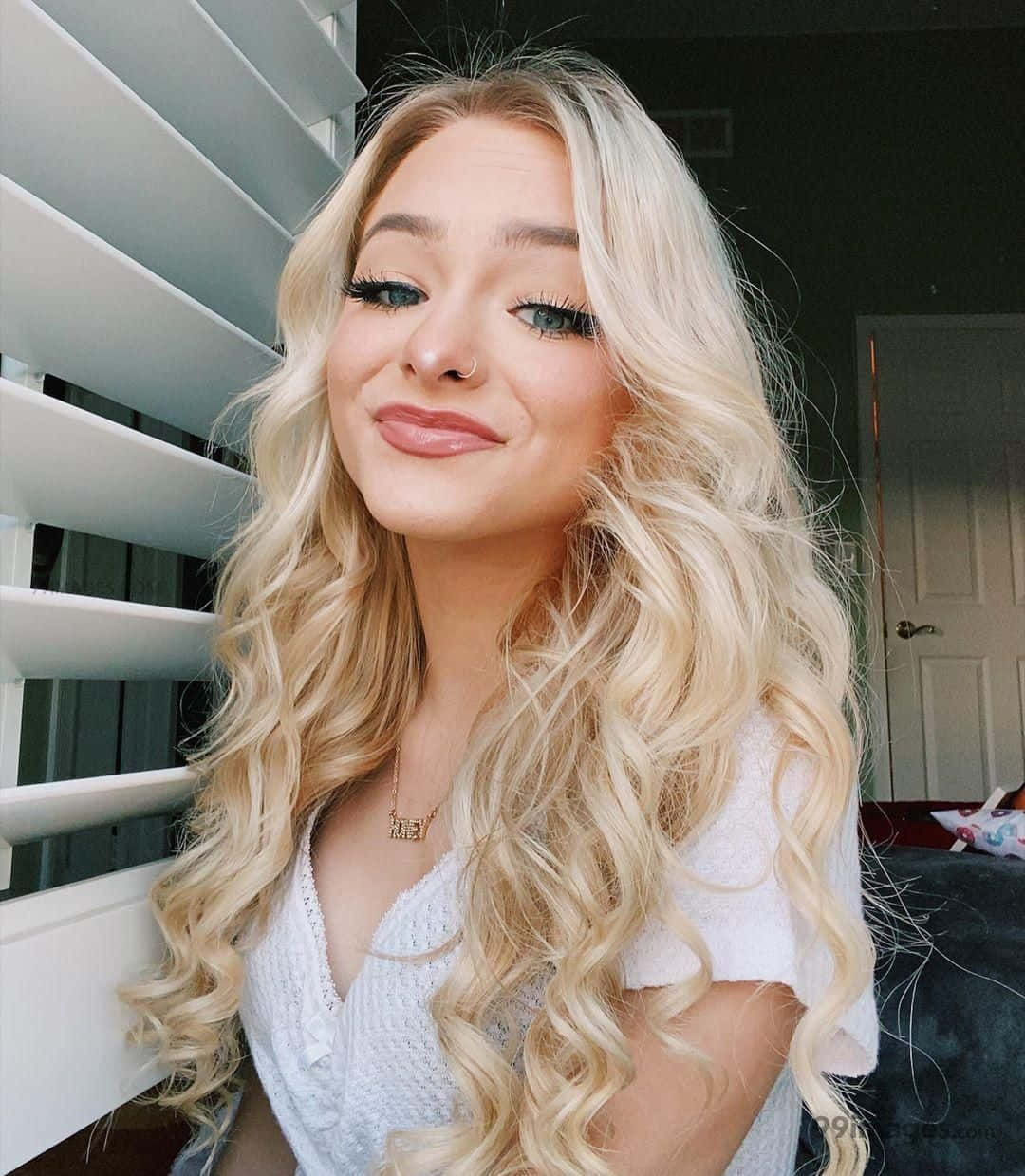 Zoe Laverne, long blonde curls, white window blinds, SD Phone Wallpaper