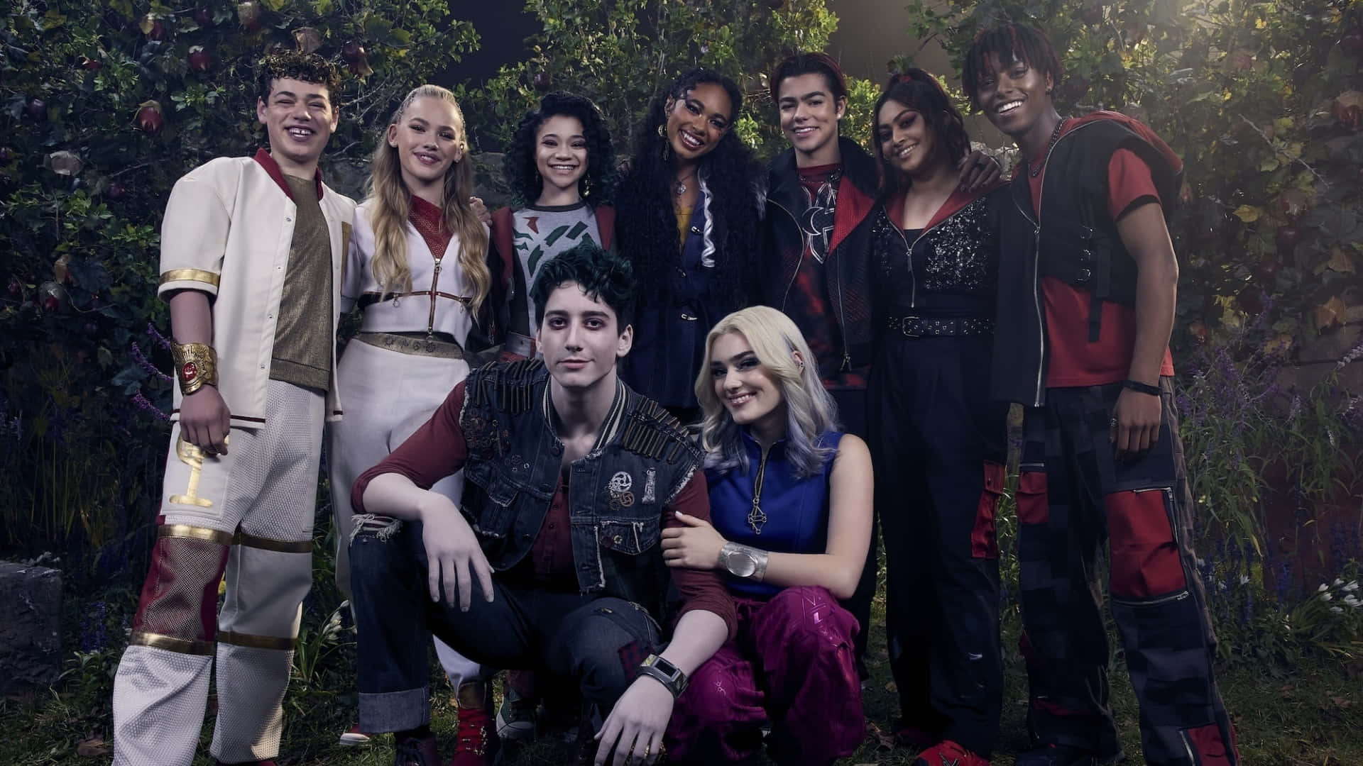 Zombies 4, cast reunion, eight young actors, Full HD Desktop Wallpaper