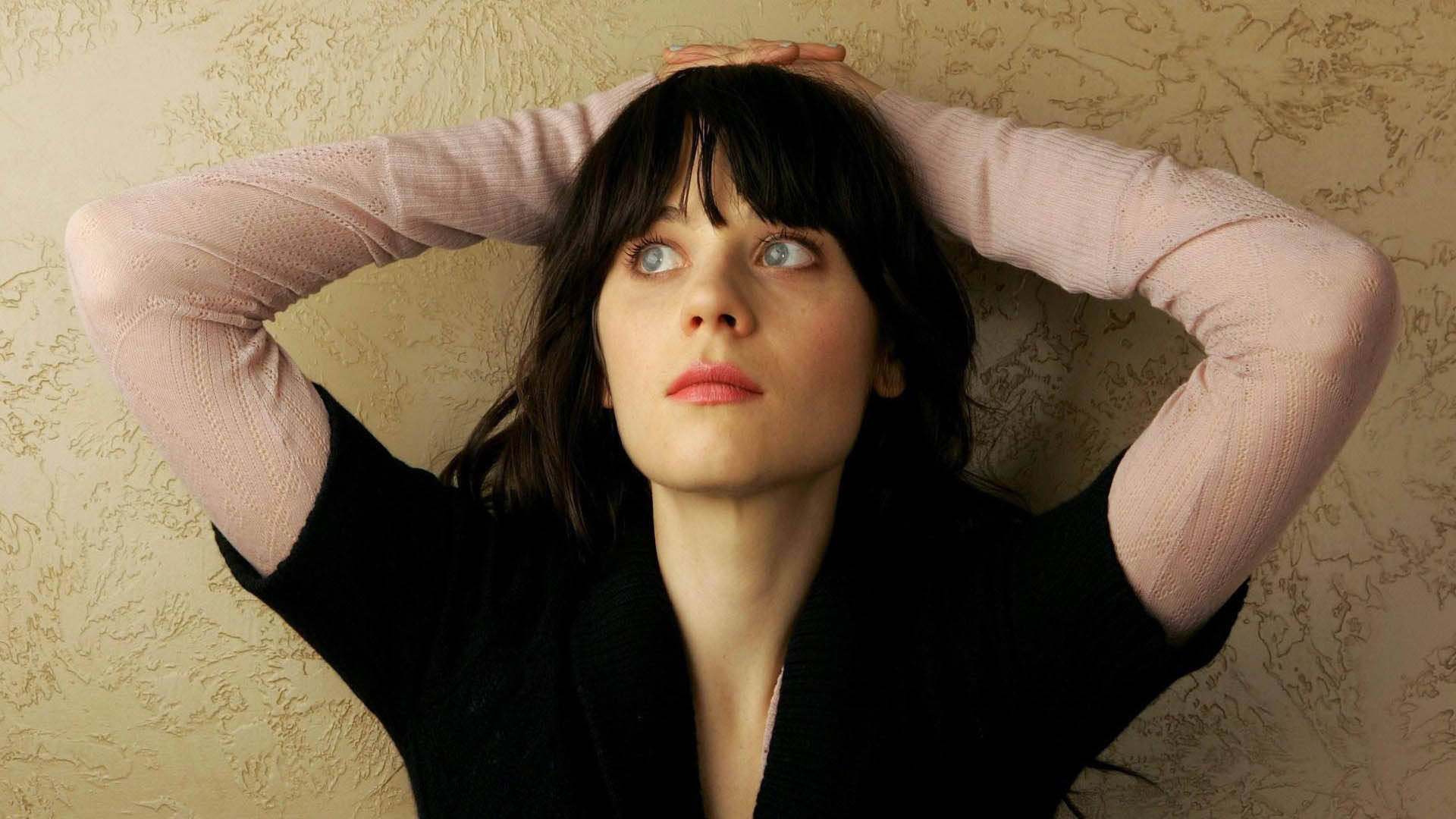 Zooey Deschanel, black and pink sweater, dark hair, Full HD Desktop Wallpaper