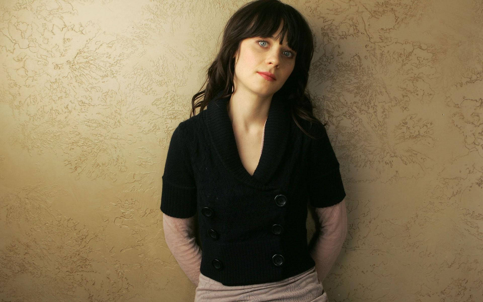 Zooey Deschanel, gold aesthetic background, textured beige wall, Full HD Desktop Wallpaper