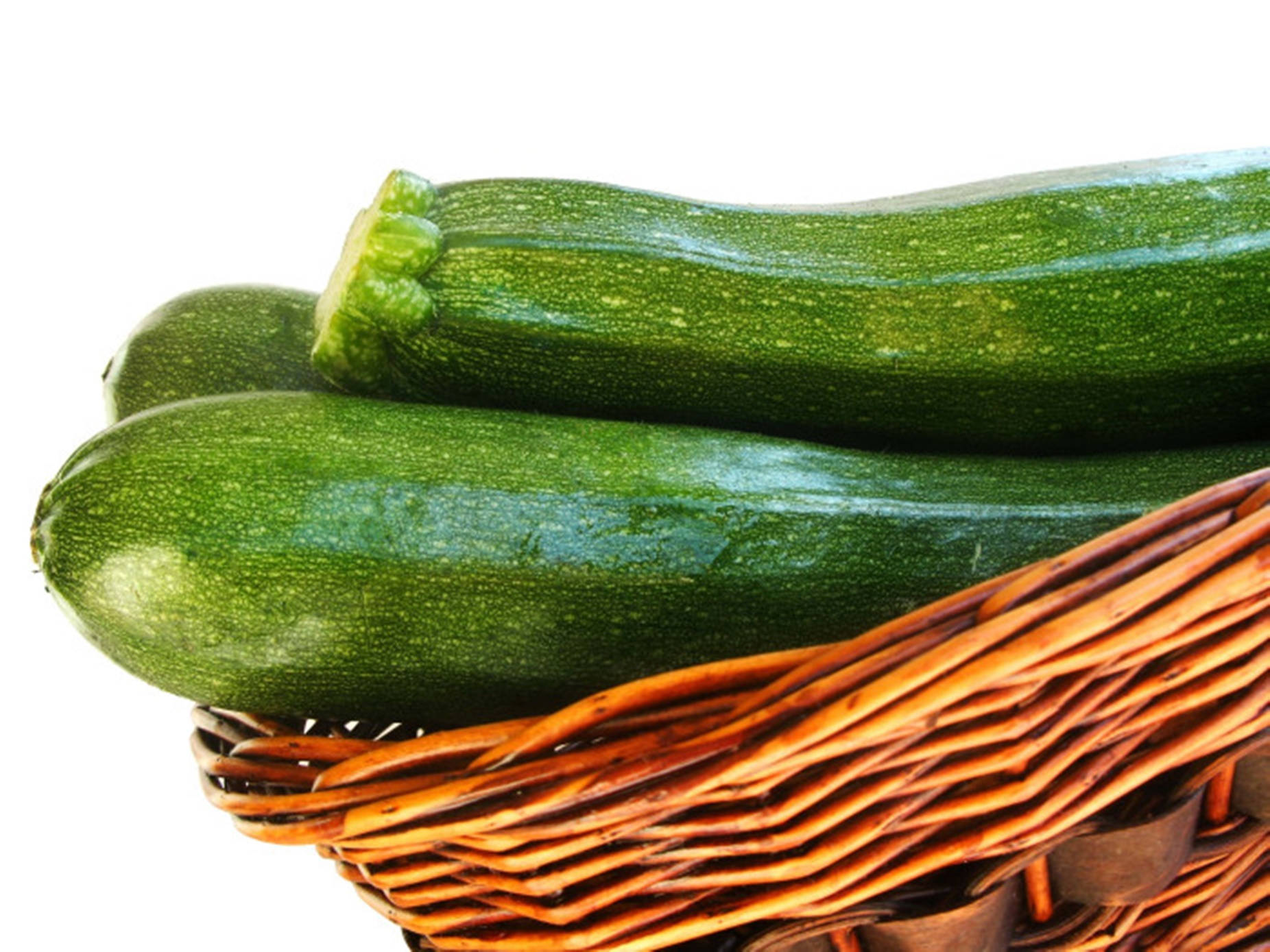 zucchinis, woven wicker basket, glossy green, HD Desktop Wallpaper