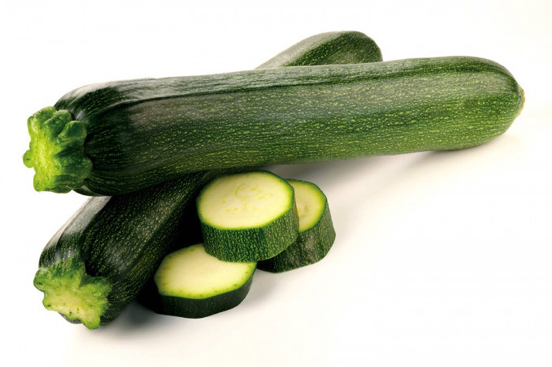 zucchini, sliced pieces, fresh green, HD Desktop Wallpaper