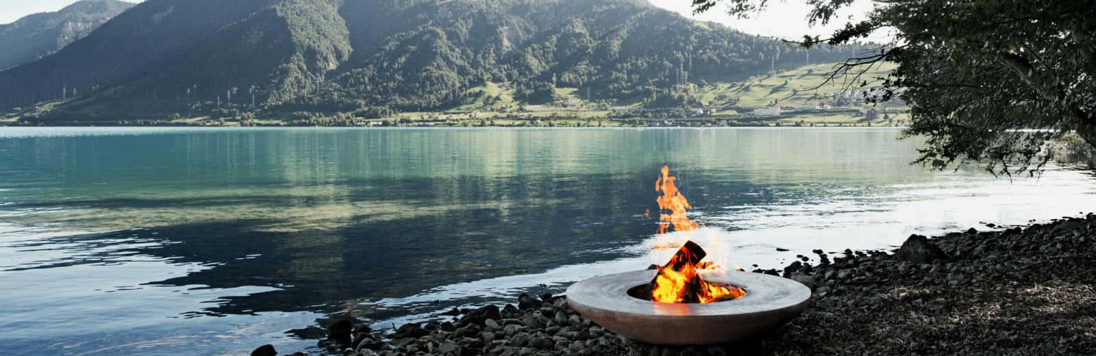 lakeside firepit, stone fire pit, rocky lakeshore, HD Desktop Wallpaper