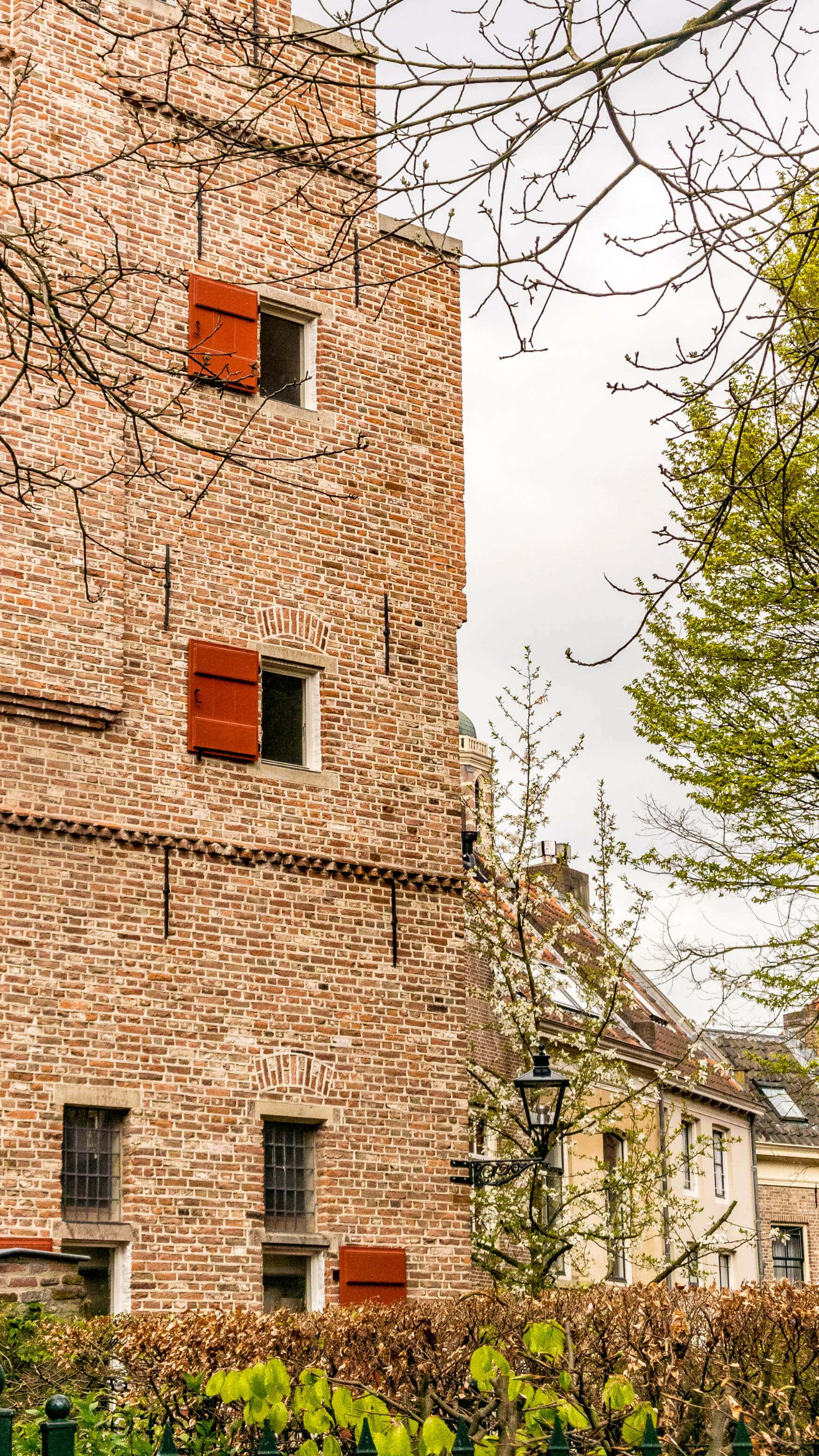Zwolle, historic tower, brick tower, 2K Phone Wallpaper