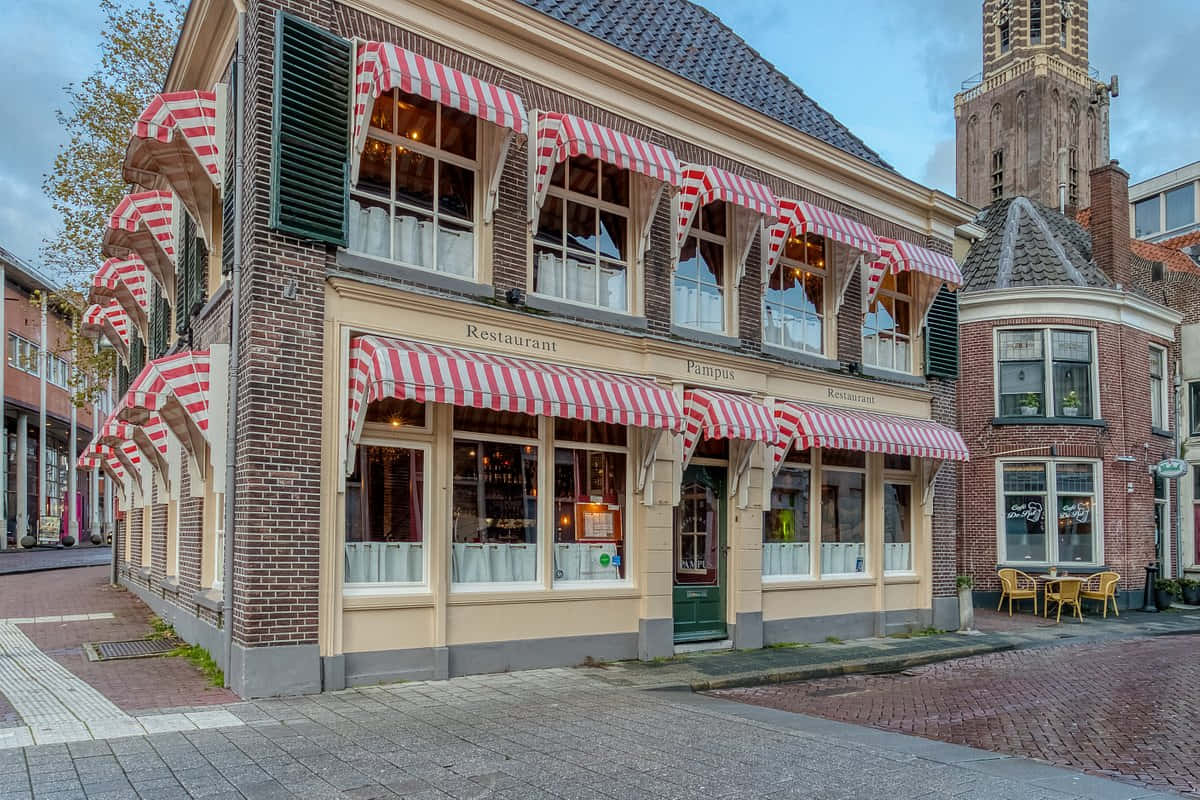 Zwolle, brick restaurant, red and white striped awnings, SD Desktop Wallpaper